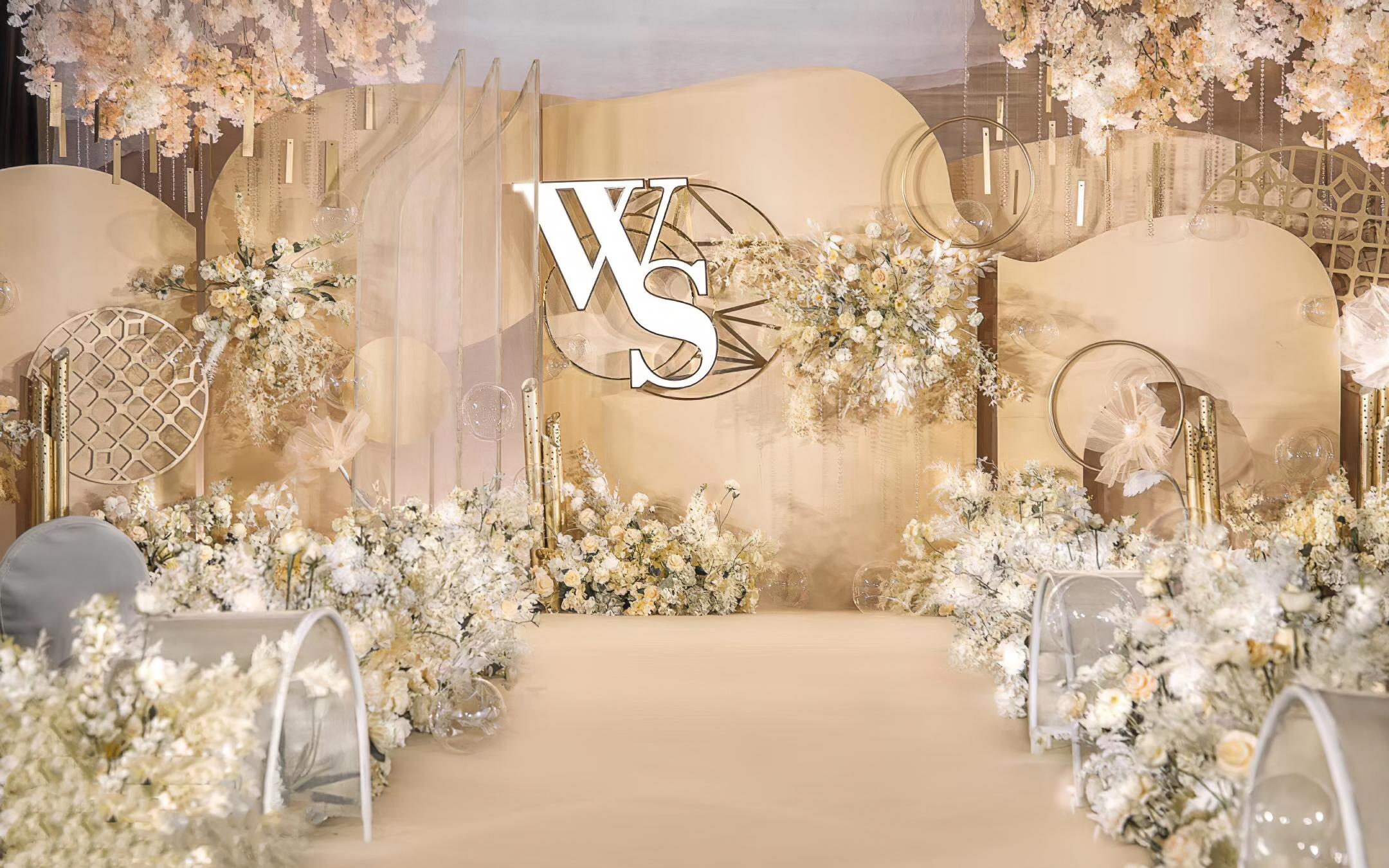 【娜蘭婚礼】小预算万元婚礼 酒店布置+主题任选