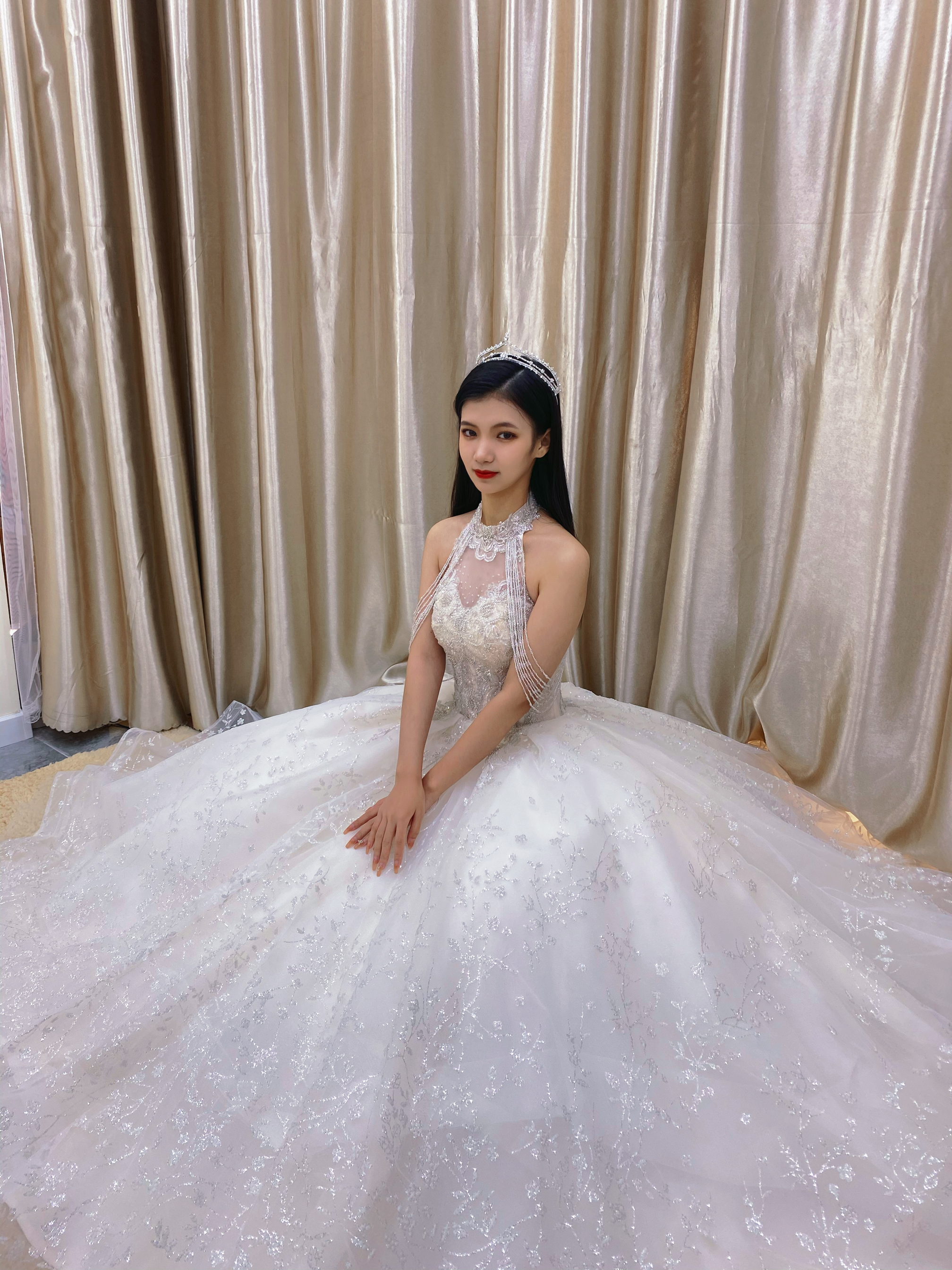 【Bubble省心之选】婚纱三件套+资深跟妆一天