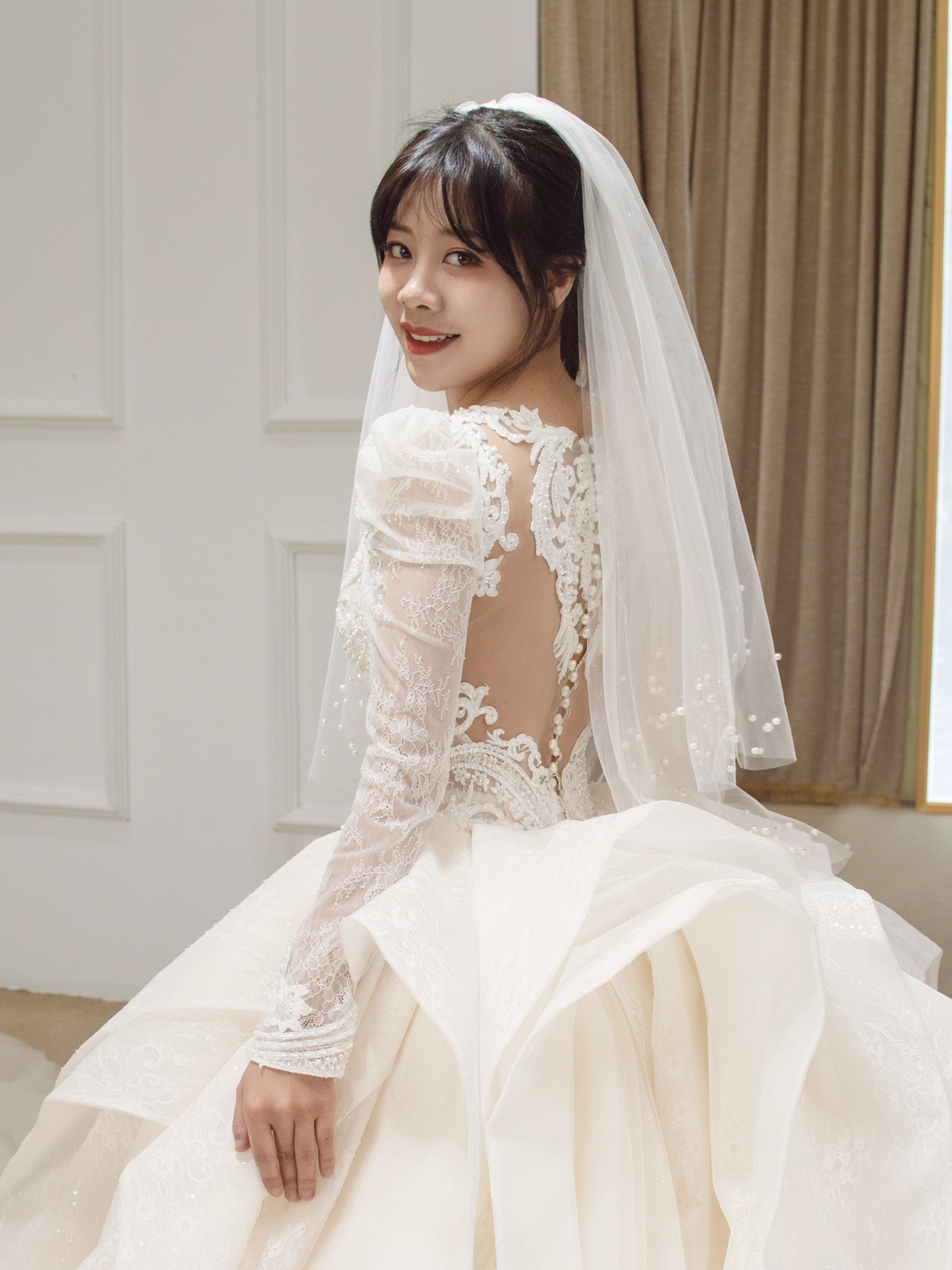 迪拜高定婚紗4套全場不分區(qū) 送婚鞋 波波小姐內(nèi)衣