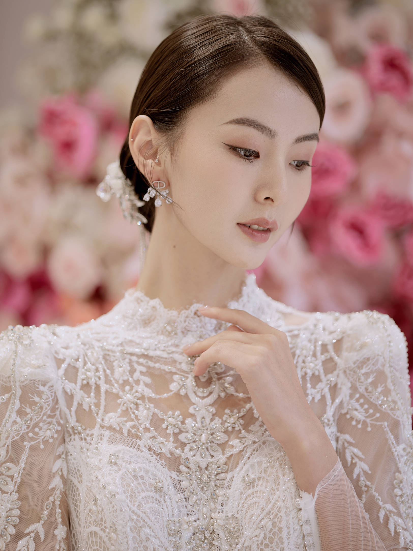 韩式简约婚纱造型