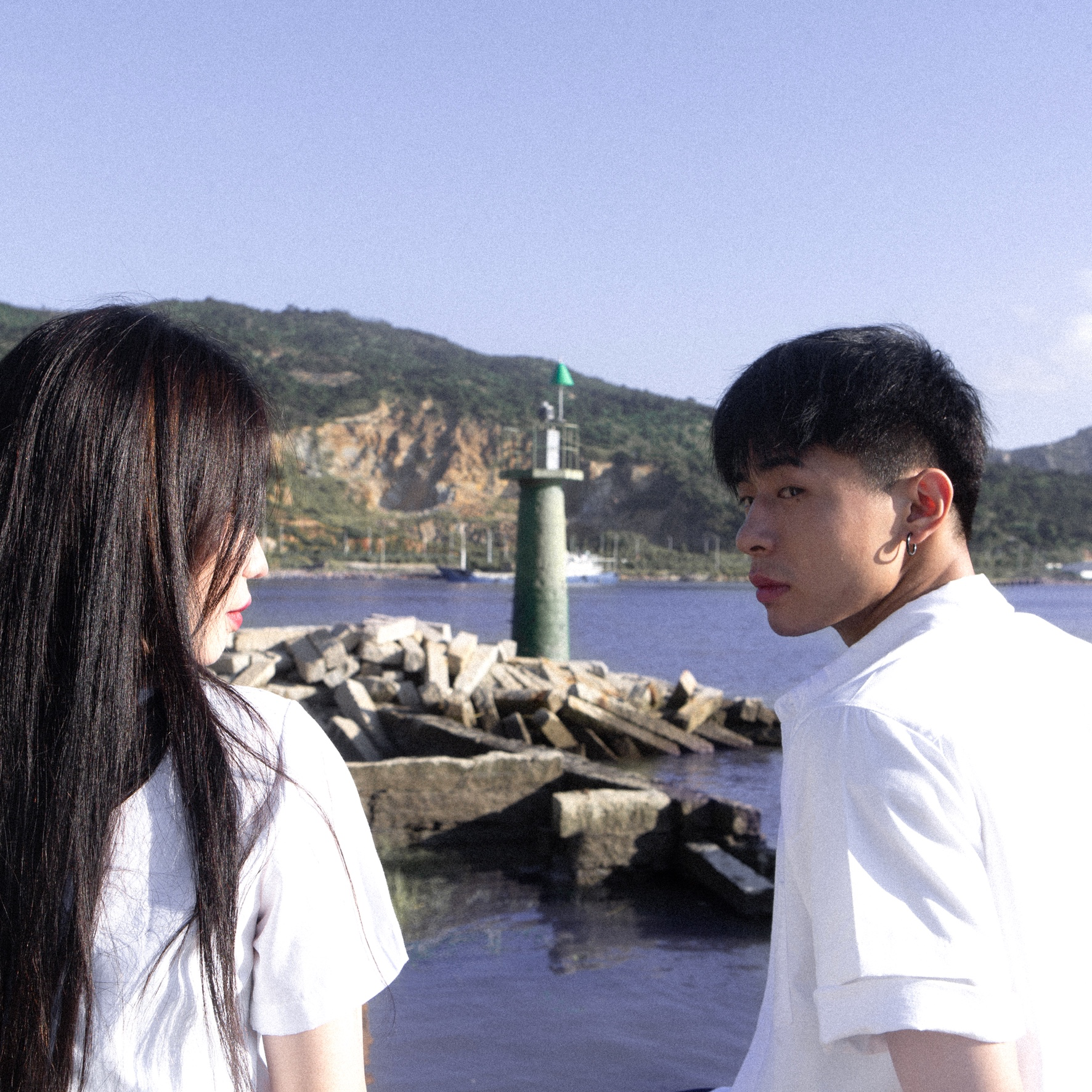 海島來信，從校服到婚紗的攜手