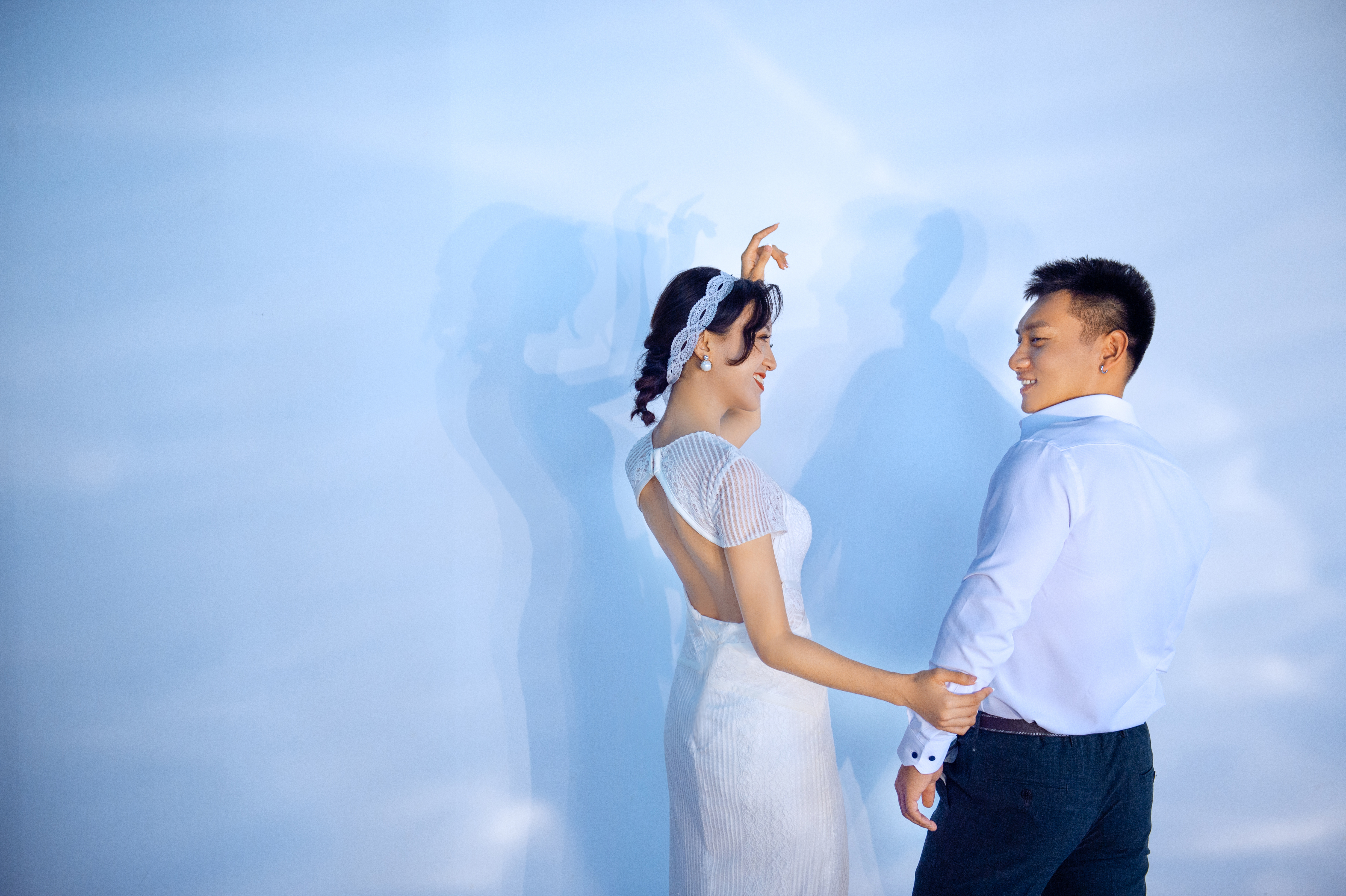 室内高级光影婚纱照