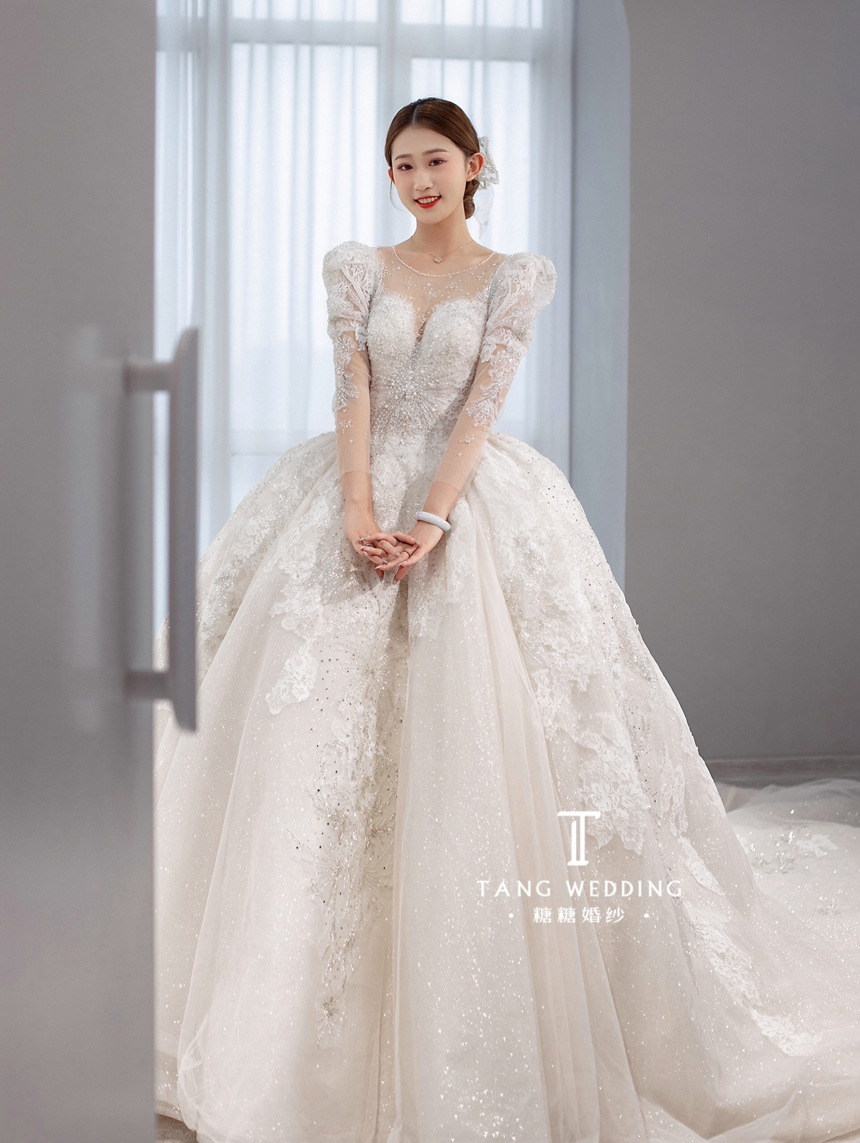 TANG 设计师高定品牌