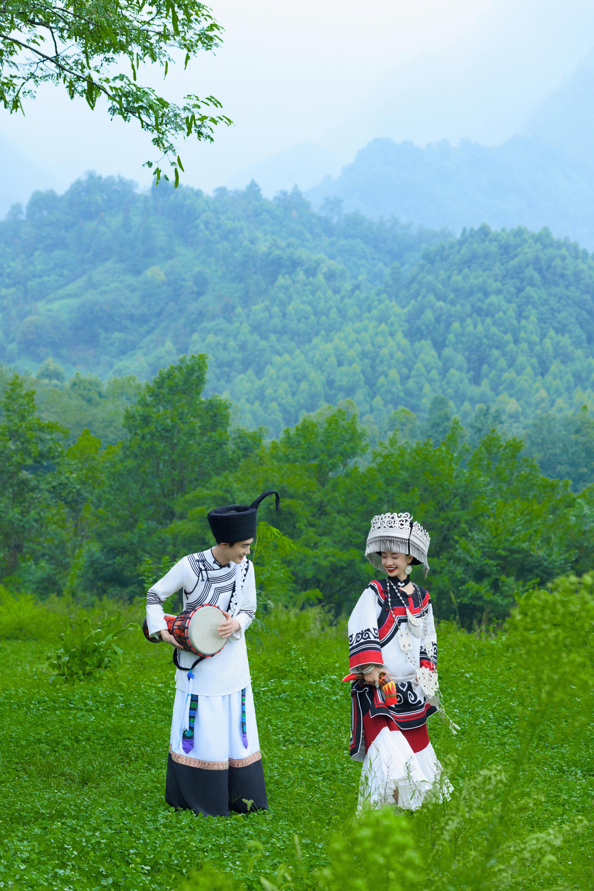 民族风·地域文化·彝族婚纱照+特色主题拍摄