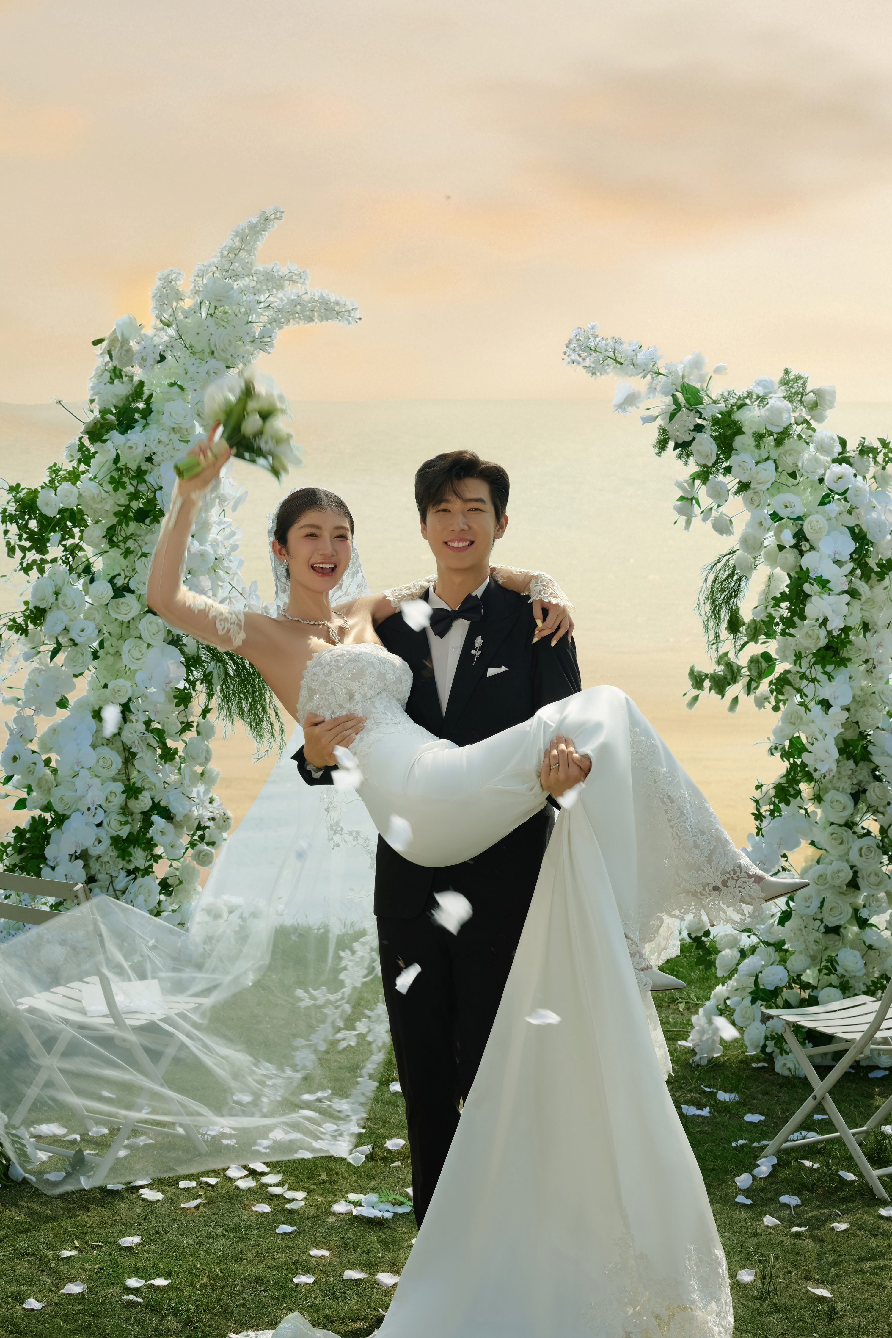 【目的地婚禮】婚禮儀式+12服12造+明星團(tuán)隊(duì)
