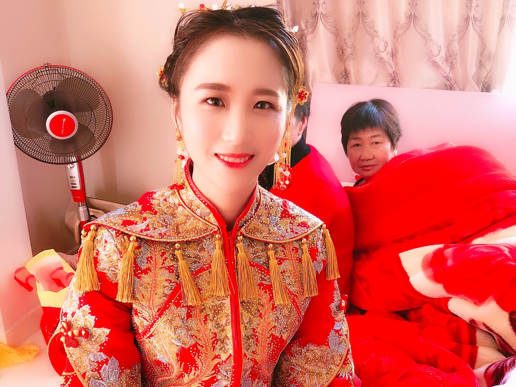 QUEEN高级化妆师全天跟妆