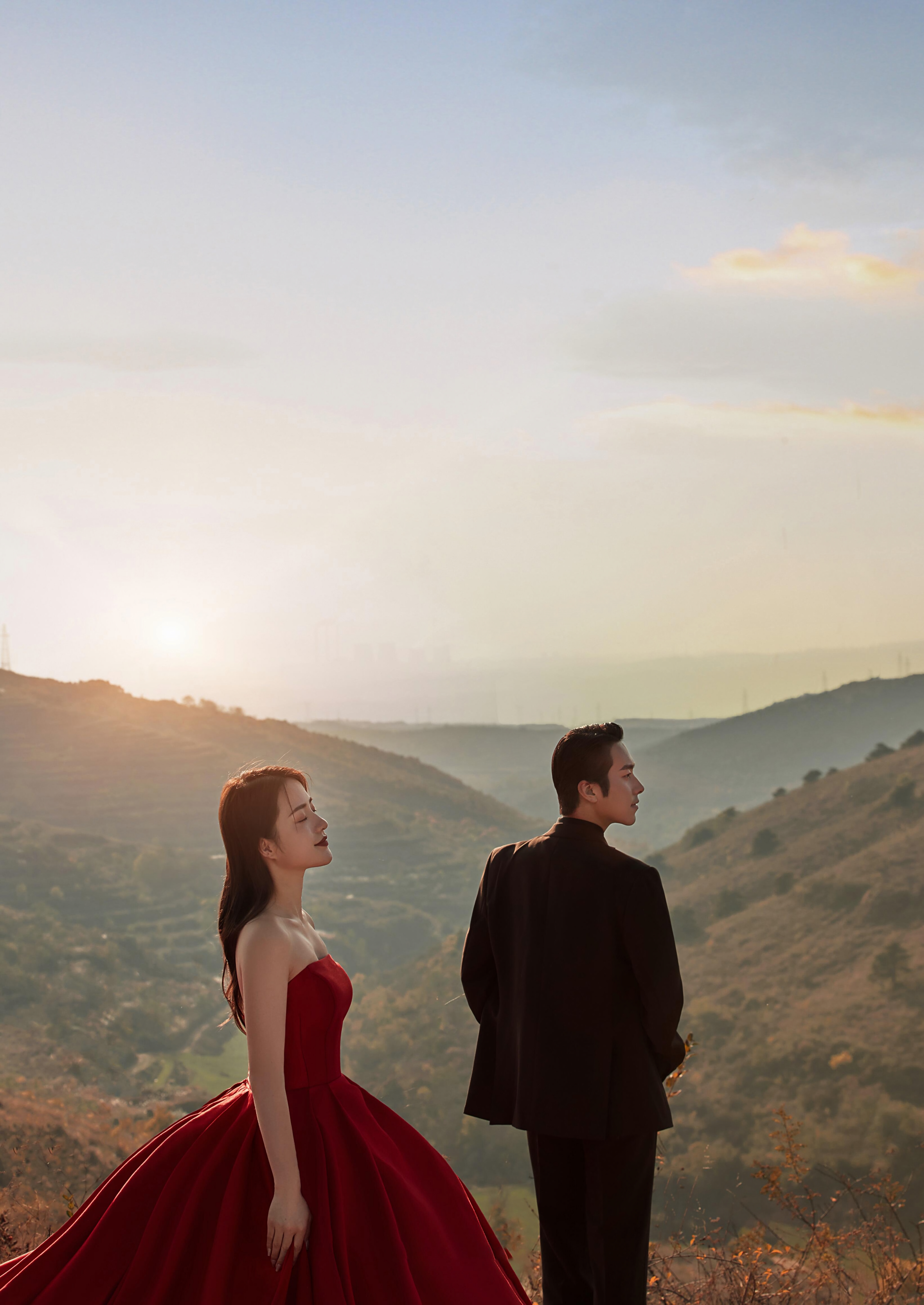 高级又大气的山景婚纱照