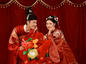 舞狮作为中国元素的潮流代表 运用在喜庆的汉服婚纱