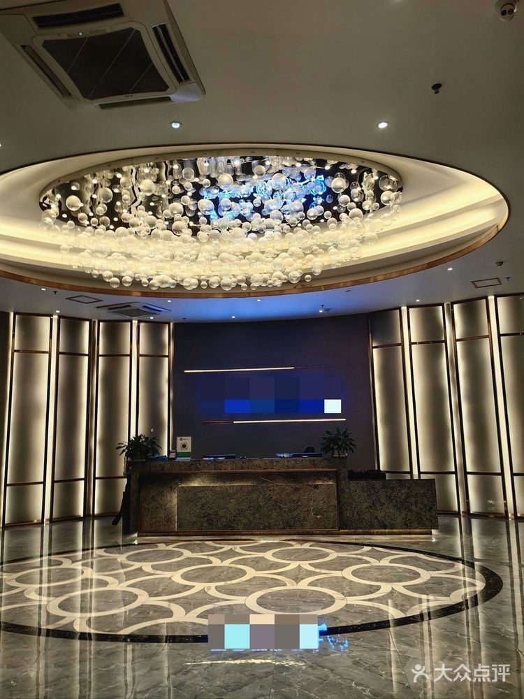 名冠金凯悦酒店