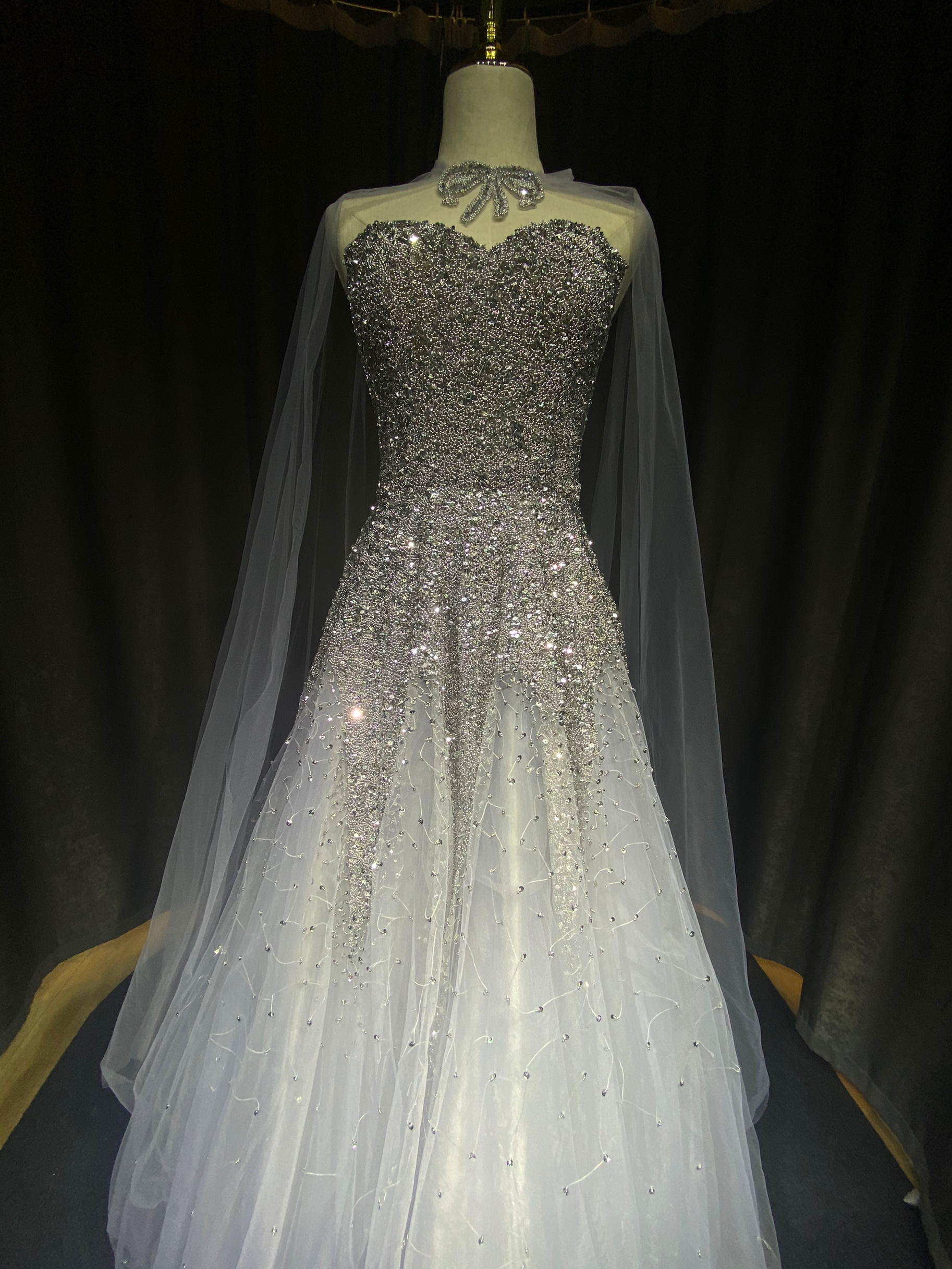 新娘礼服敬酒服主持人晚宴服