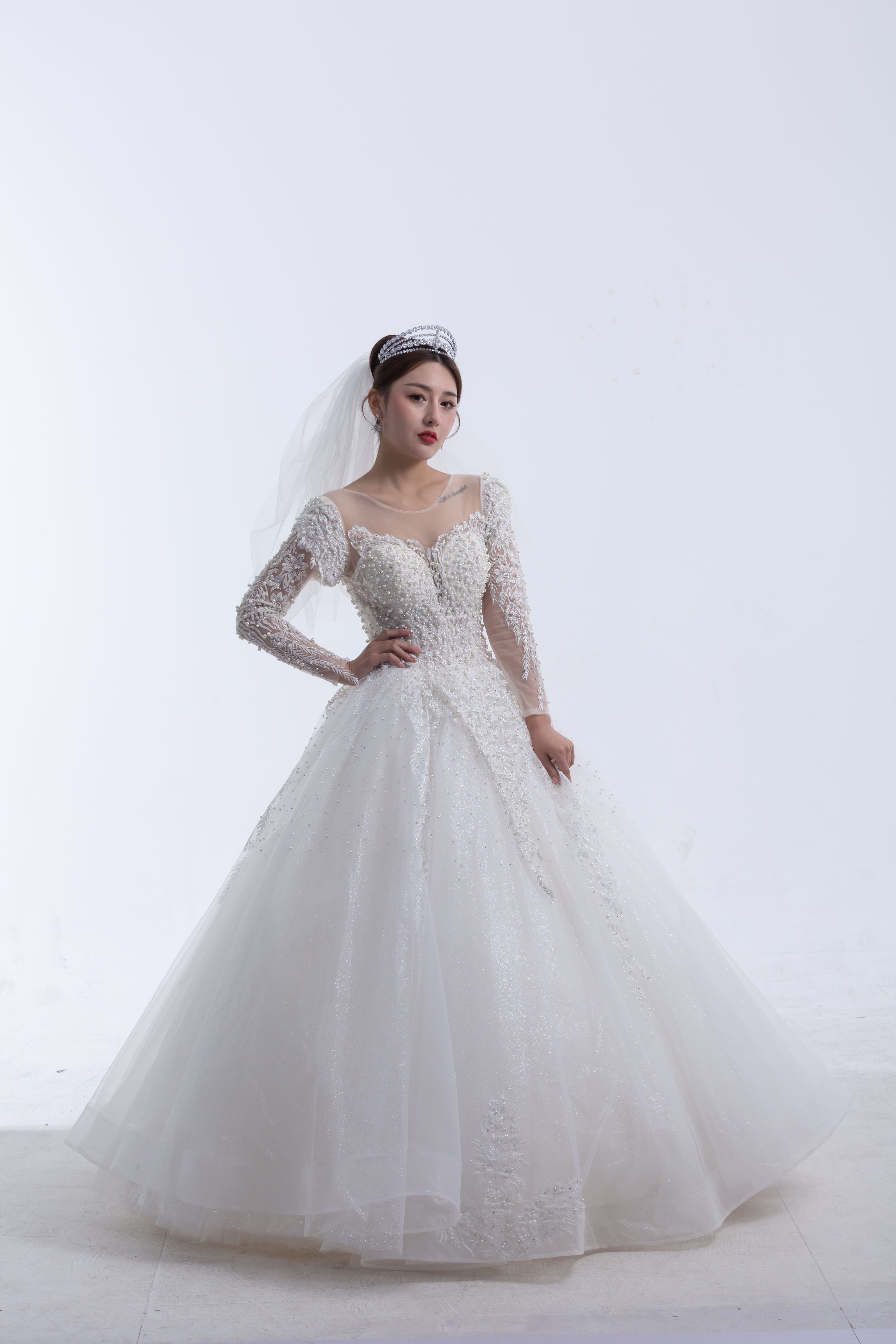 明星婚纱--齐地主纱