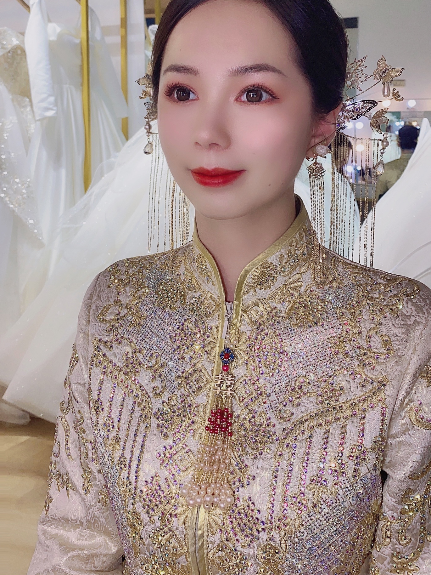 8套礼服 婚纱秀禾敬酒服伴娘服