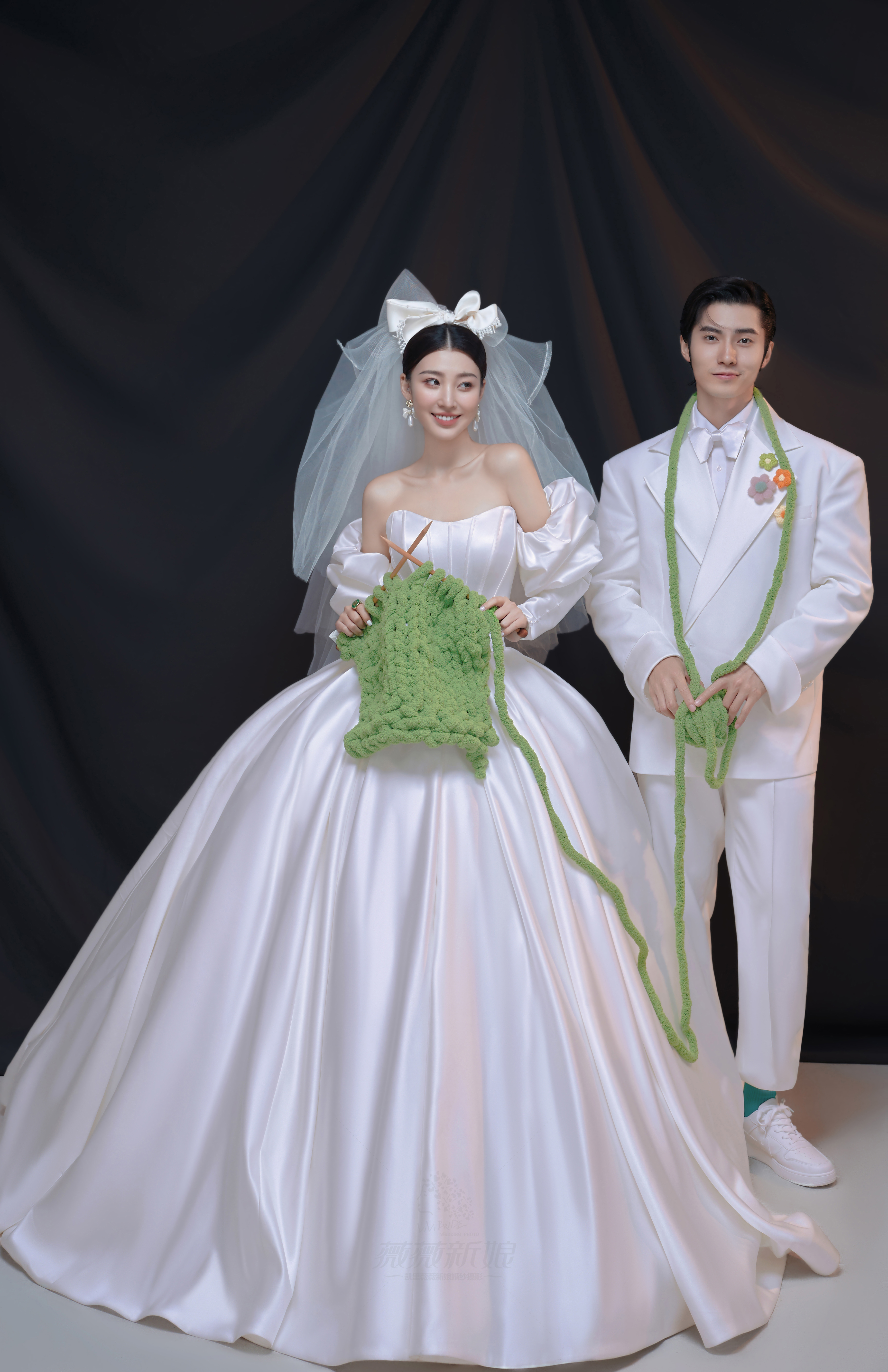 【国庆超值购】婚纱照一价全包/8服8造