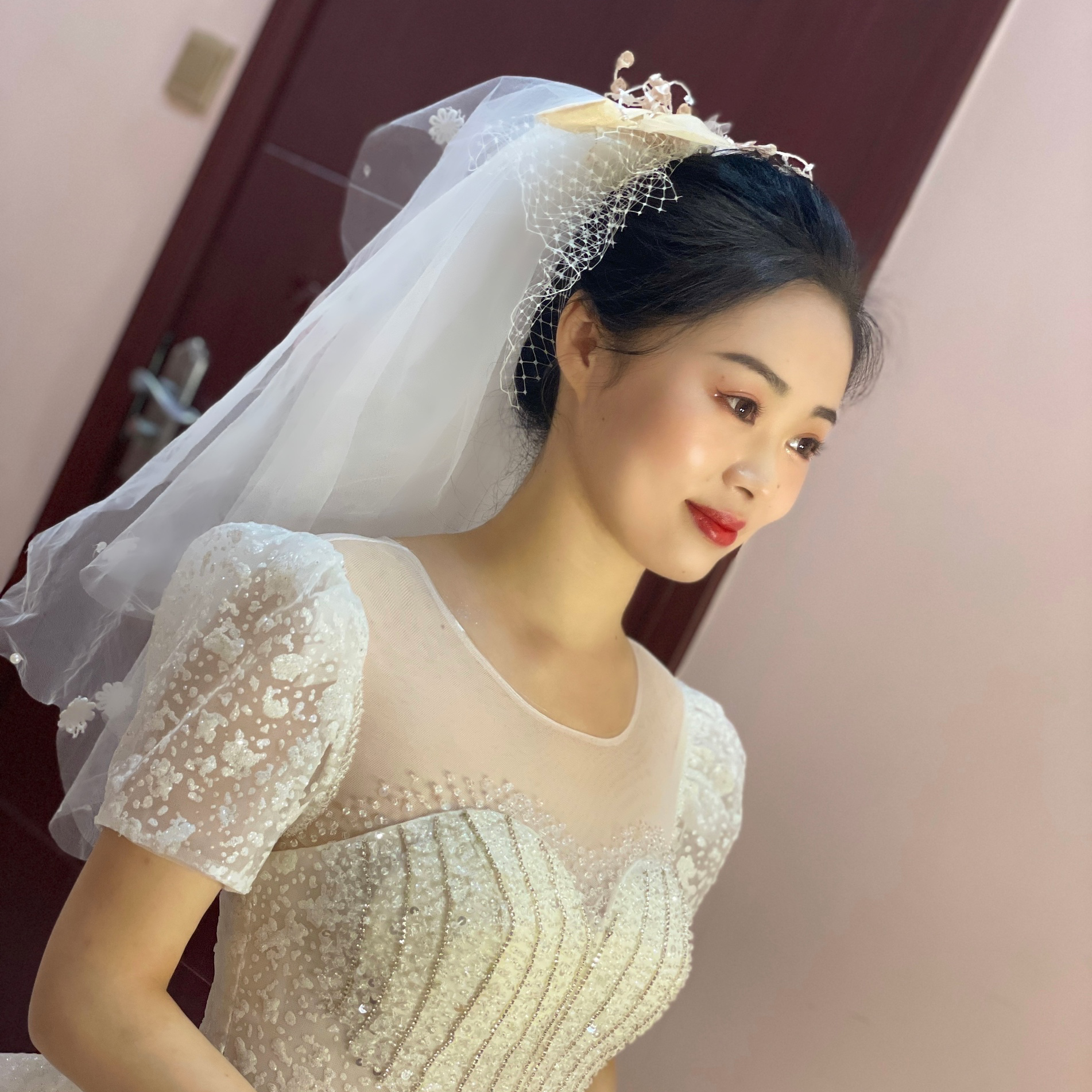 [女神必选] 资深化妆师全程跟妆3套造型+妈妈妆