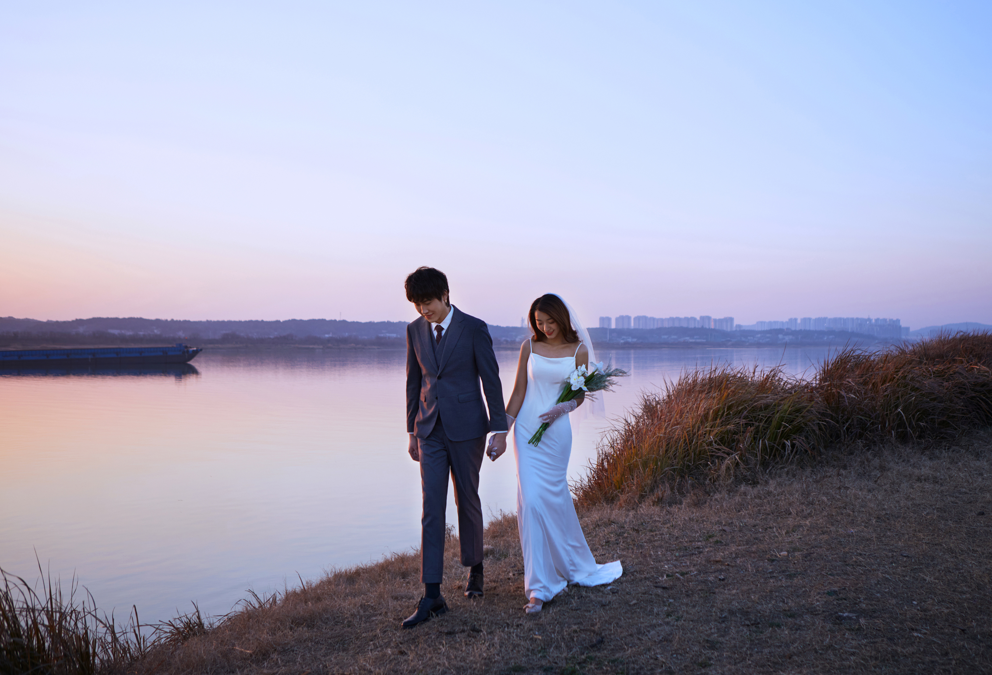 【口碑.热销】多对一拍摄婚纱照＋抢拍黄金档期