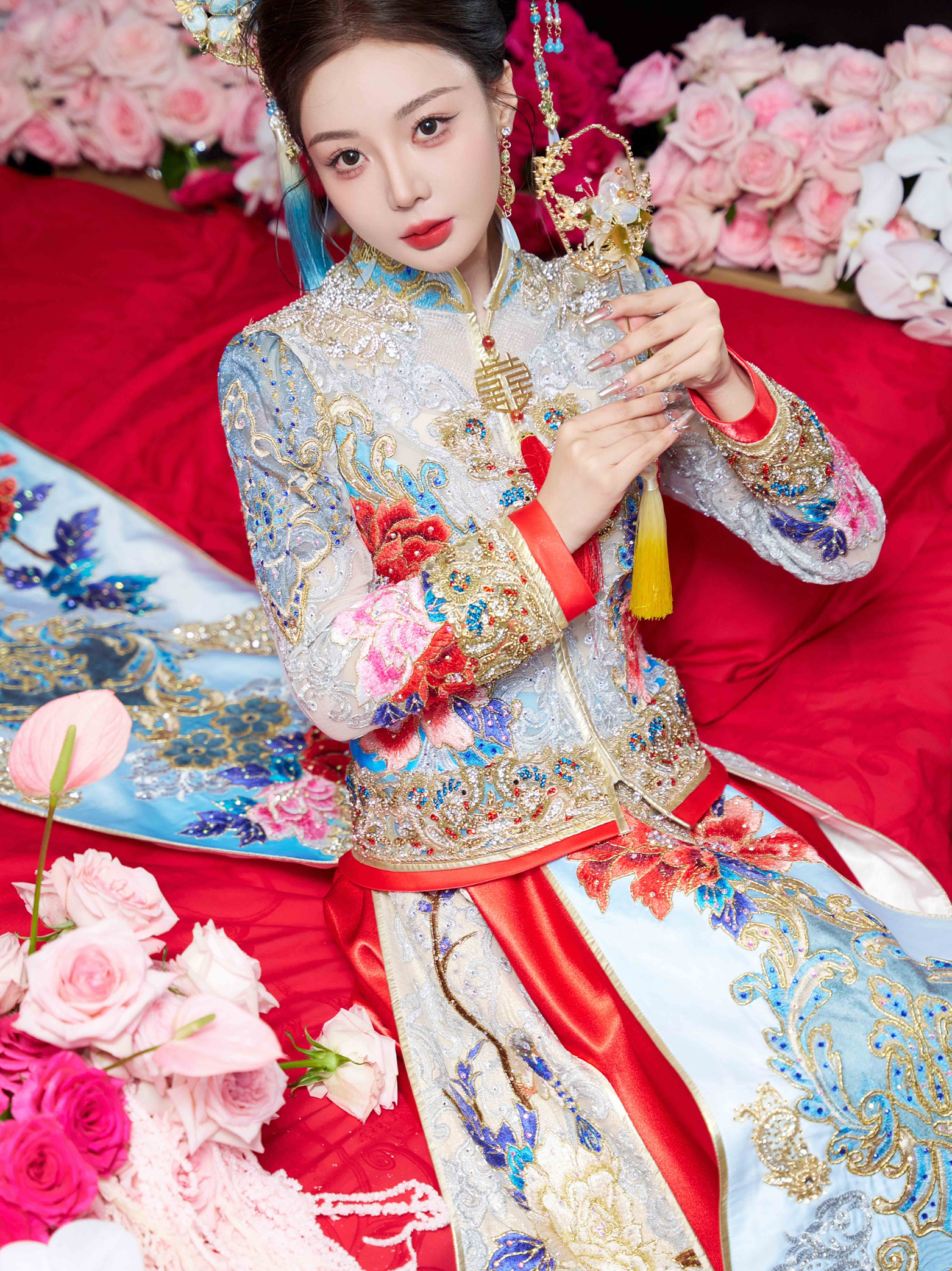 【双喜记婚纱礼服馆】总监化妆师全程跟妆