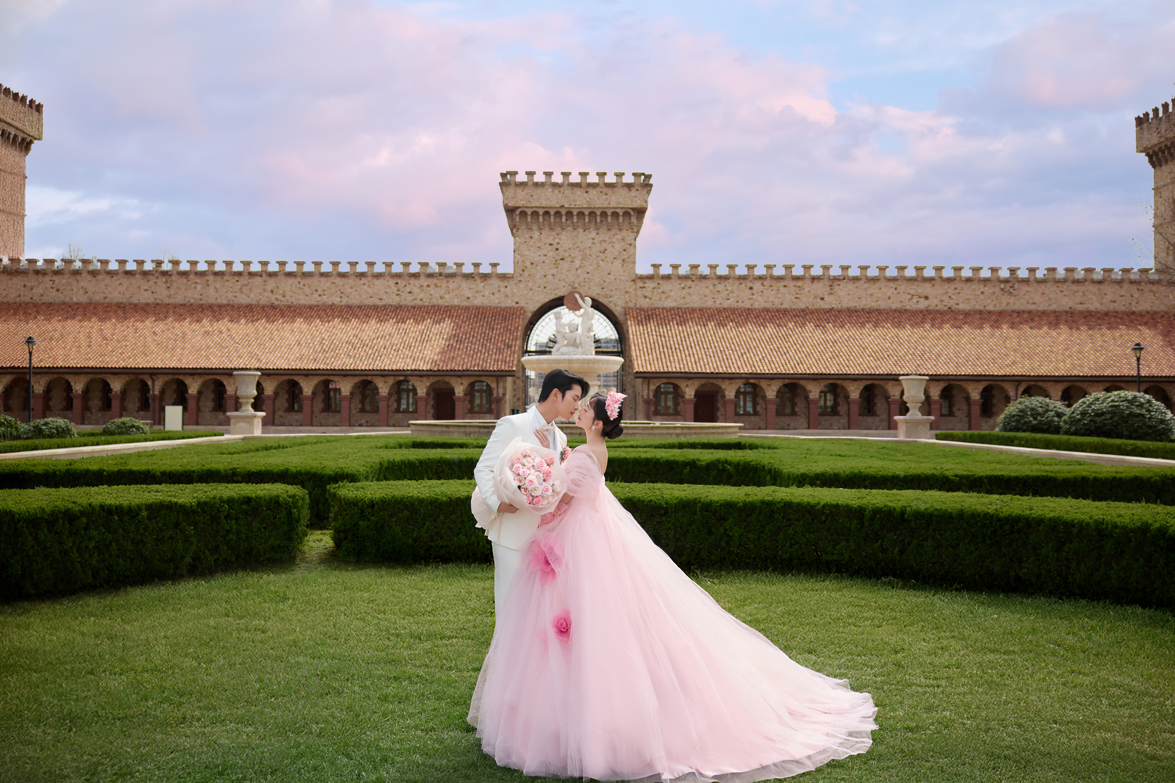 【婚纱照＋婚前影像】拍婚纱照送三生三世婚前影像