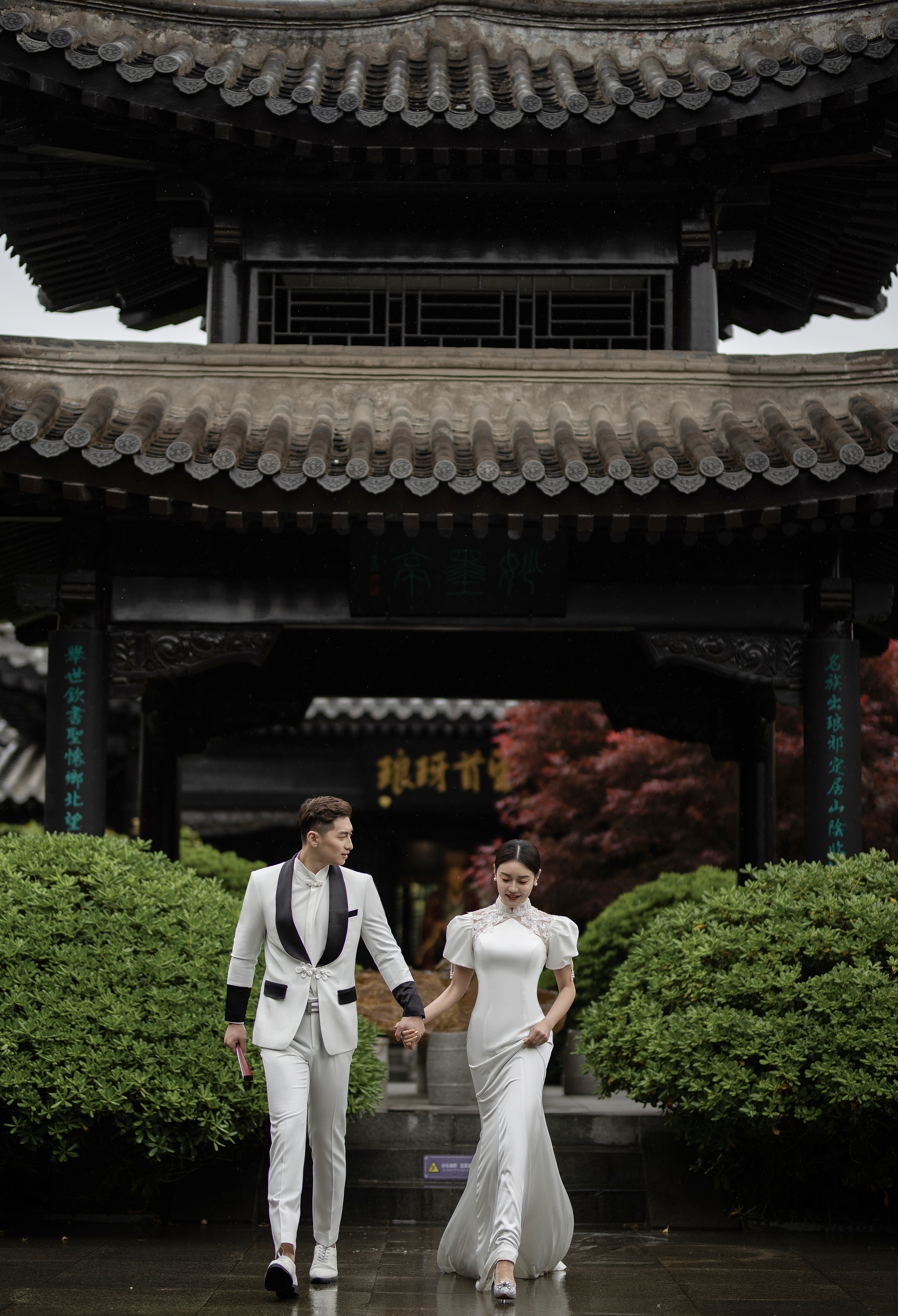 场景升级｜法式赫本风｜中式草坪森系婚纱摄影婚纱照