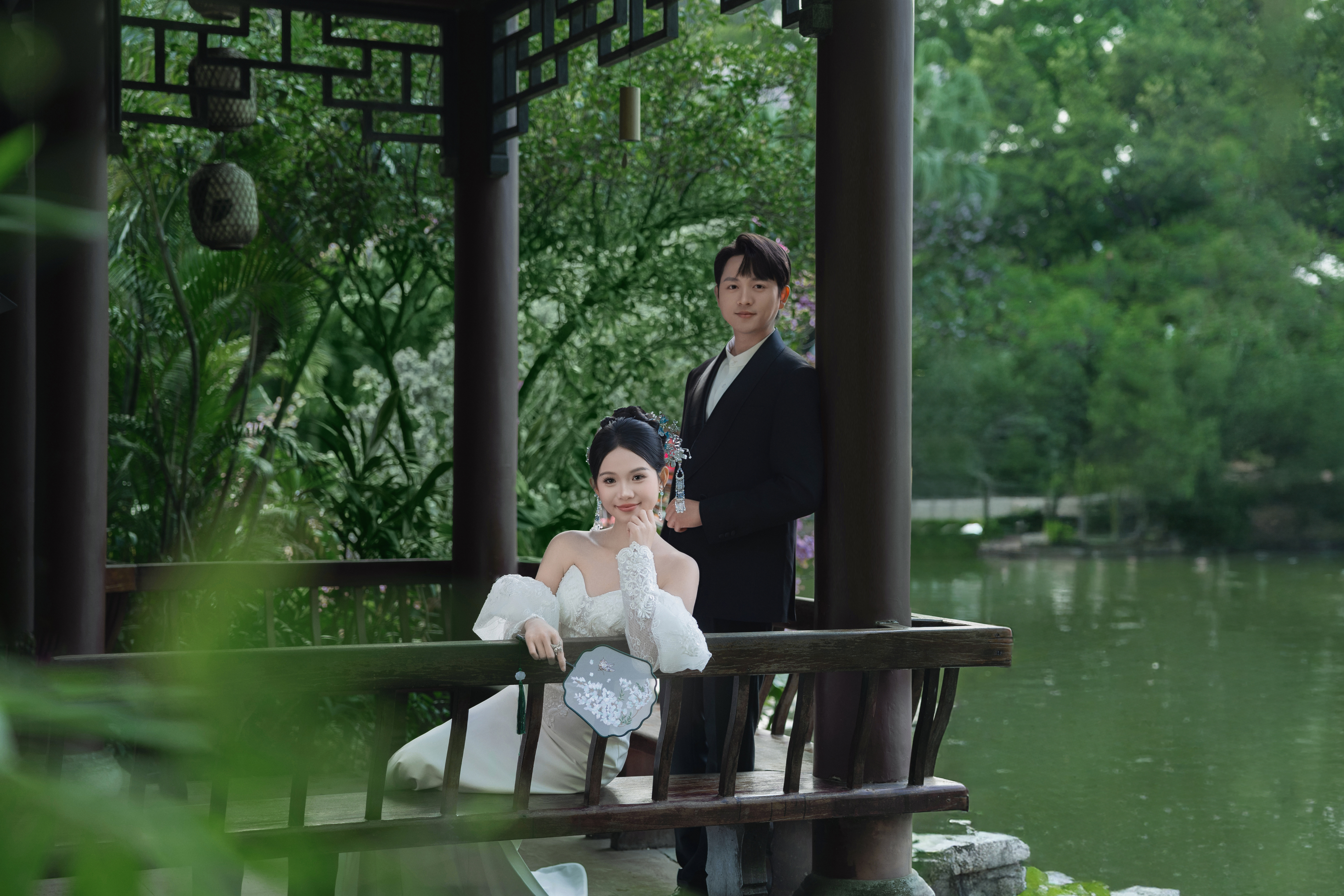 【大师团队】婚纱照定制拍摄+精修升级