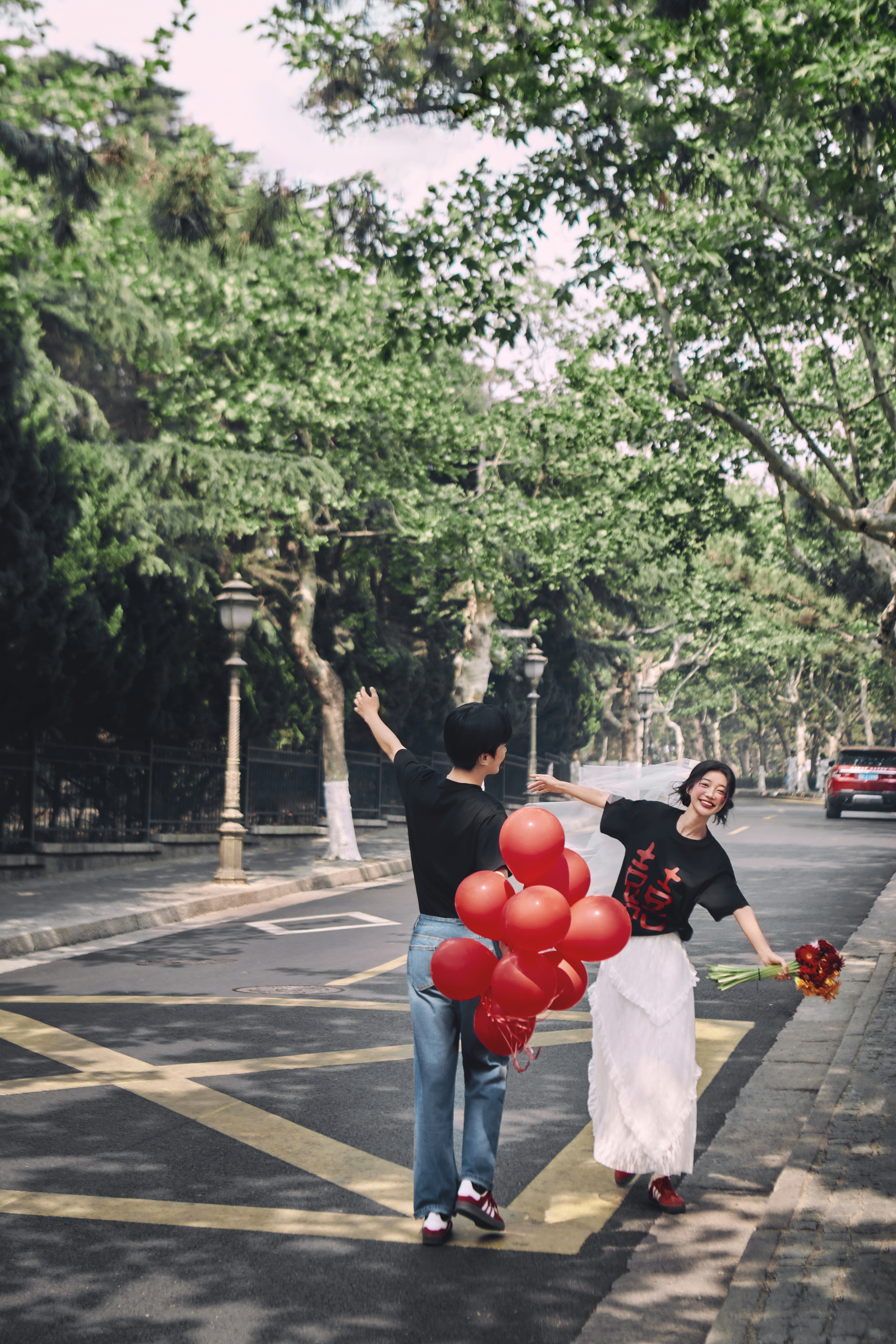 盛夏特惠婚纱照+结婚当天一价全包