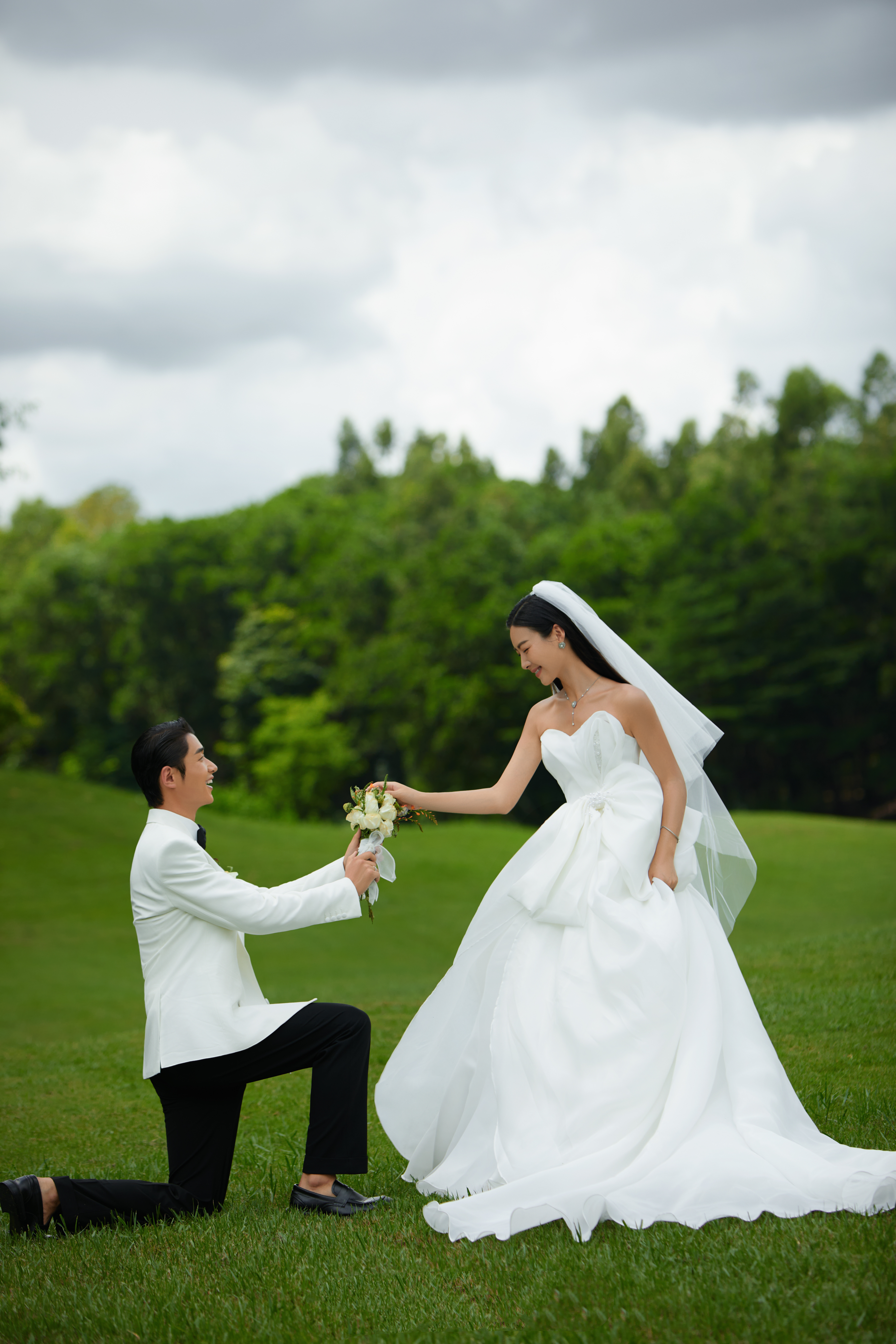 【新品上線】-高端定制婚紗攝影-風(fēng)格任選