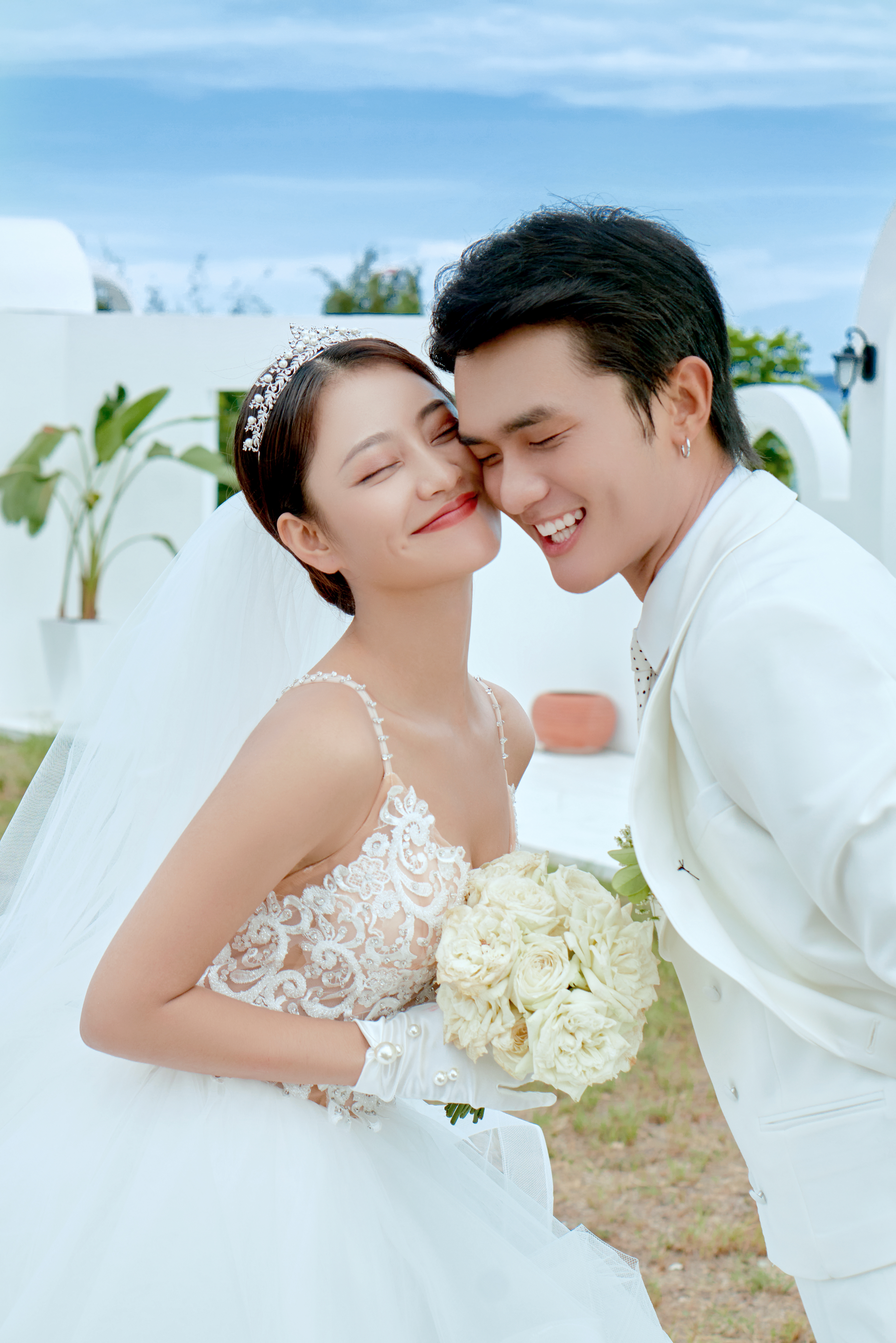 【三亚定制旅拍婚纱照】