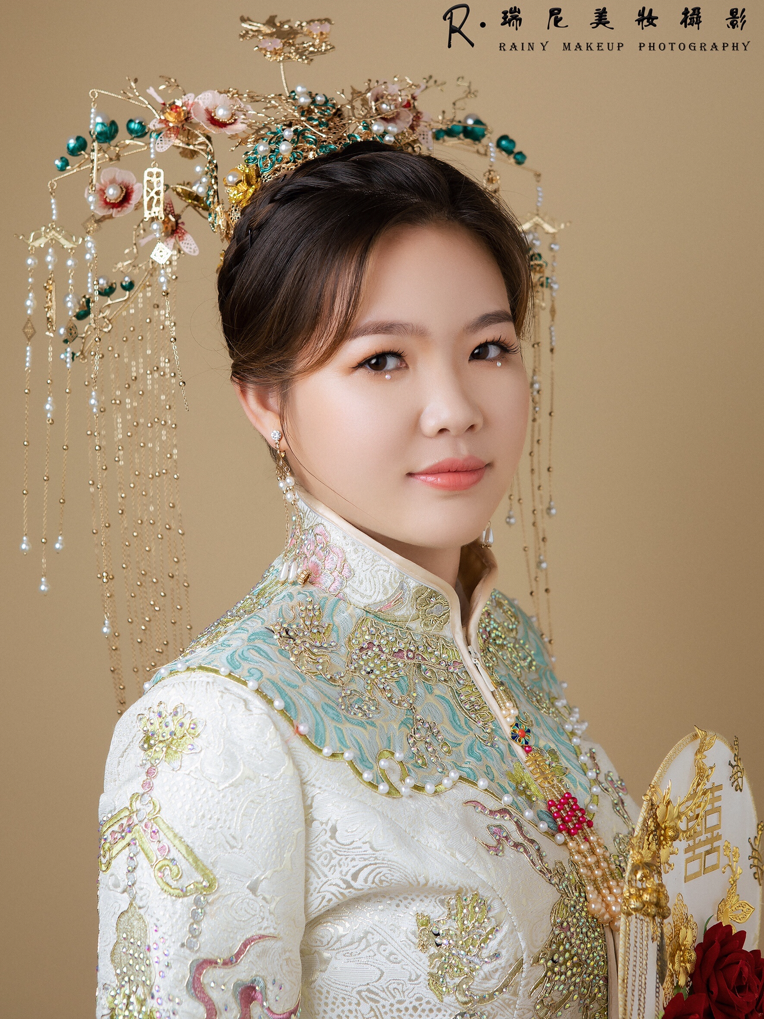 【瑞尼美妆】中式秀禾