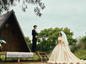 复古小木屋婚纱照，诠释另一种浪漫的可能