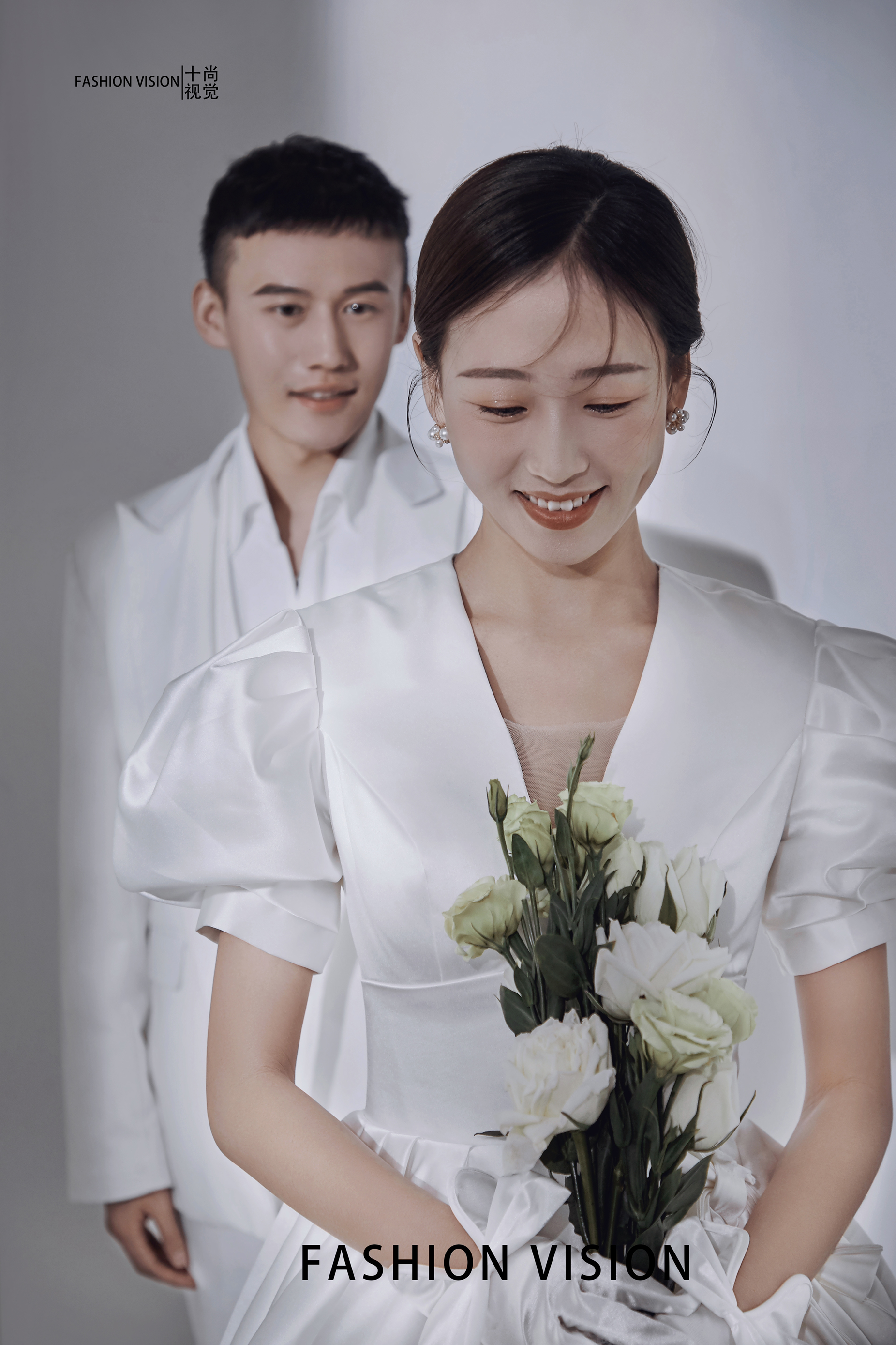純色浪漫婚紗照＋雙內(nèi)景＋精修30張