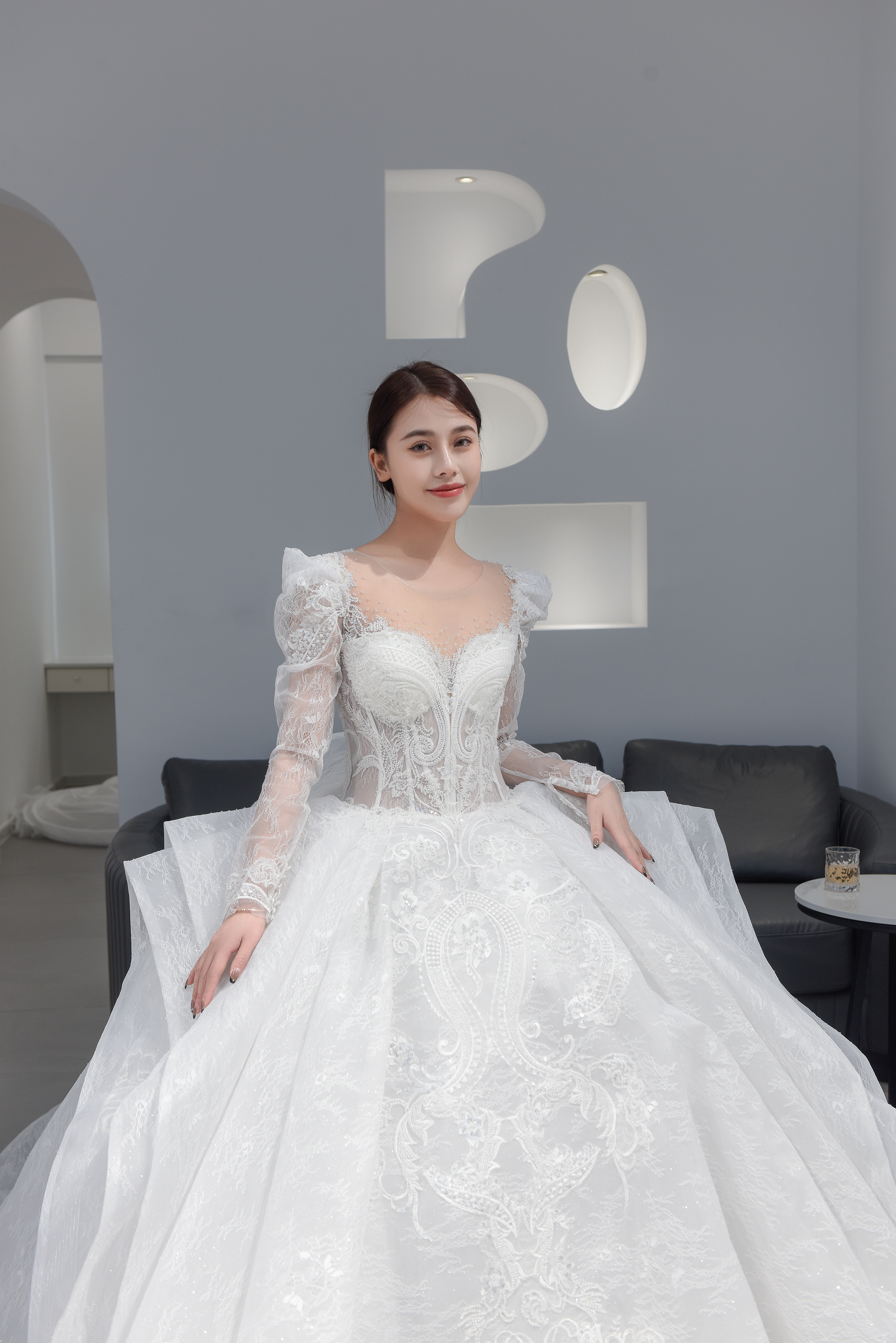 【QUEEN】 气质长袖主纱