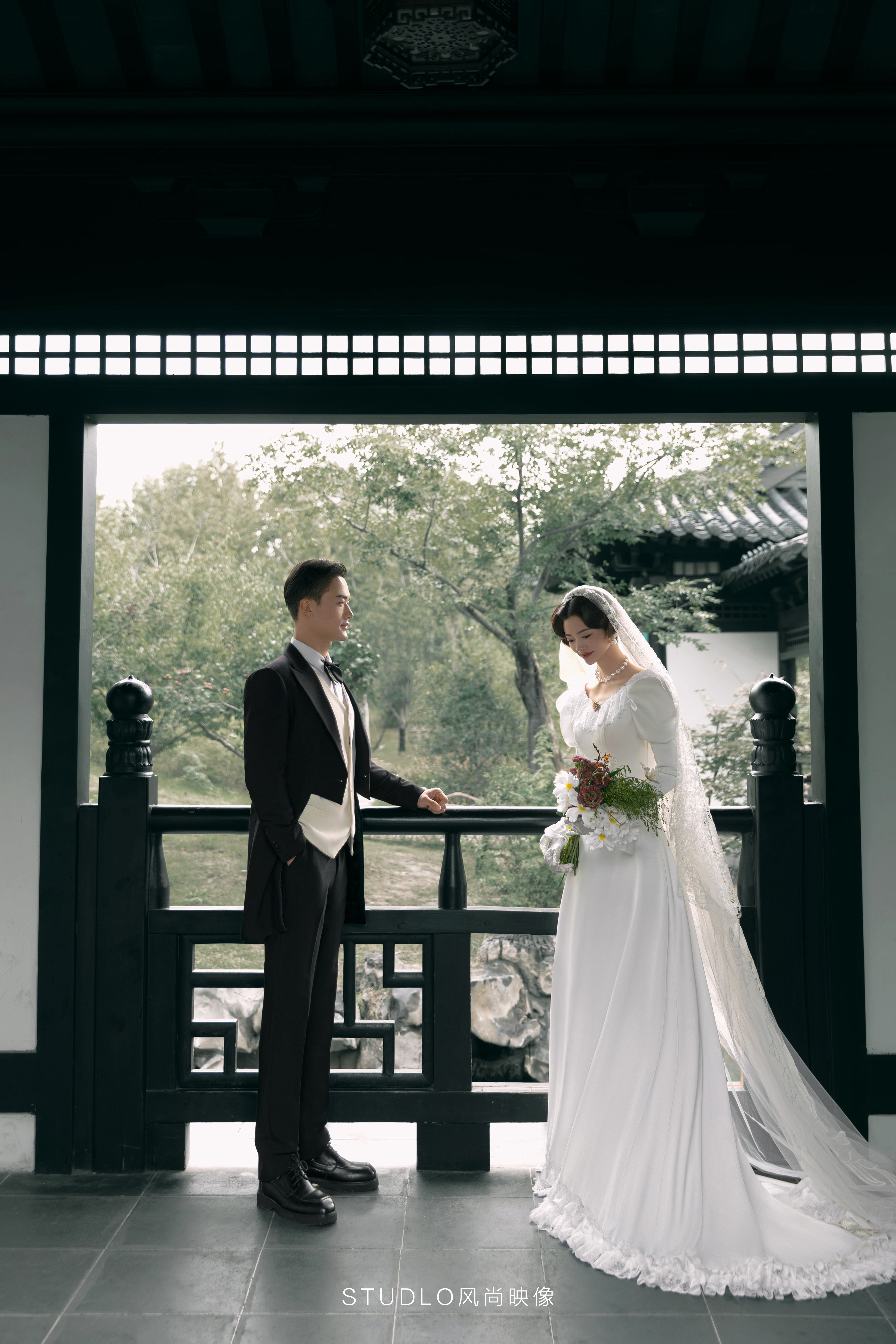 {婚礼平台专享，胶片纪实}定制婚纱照