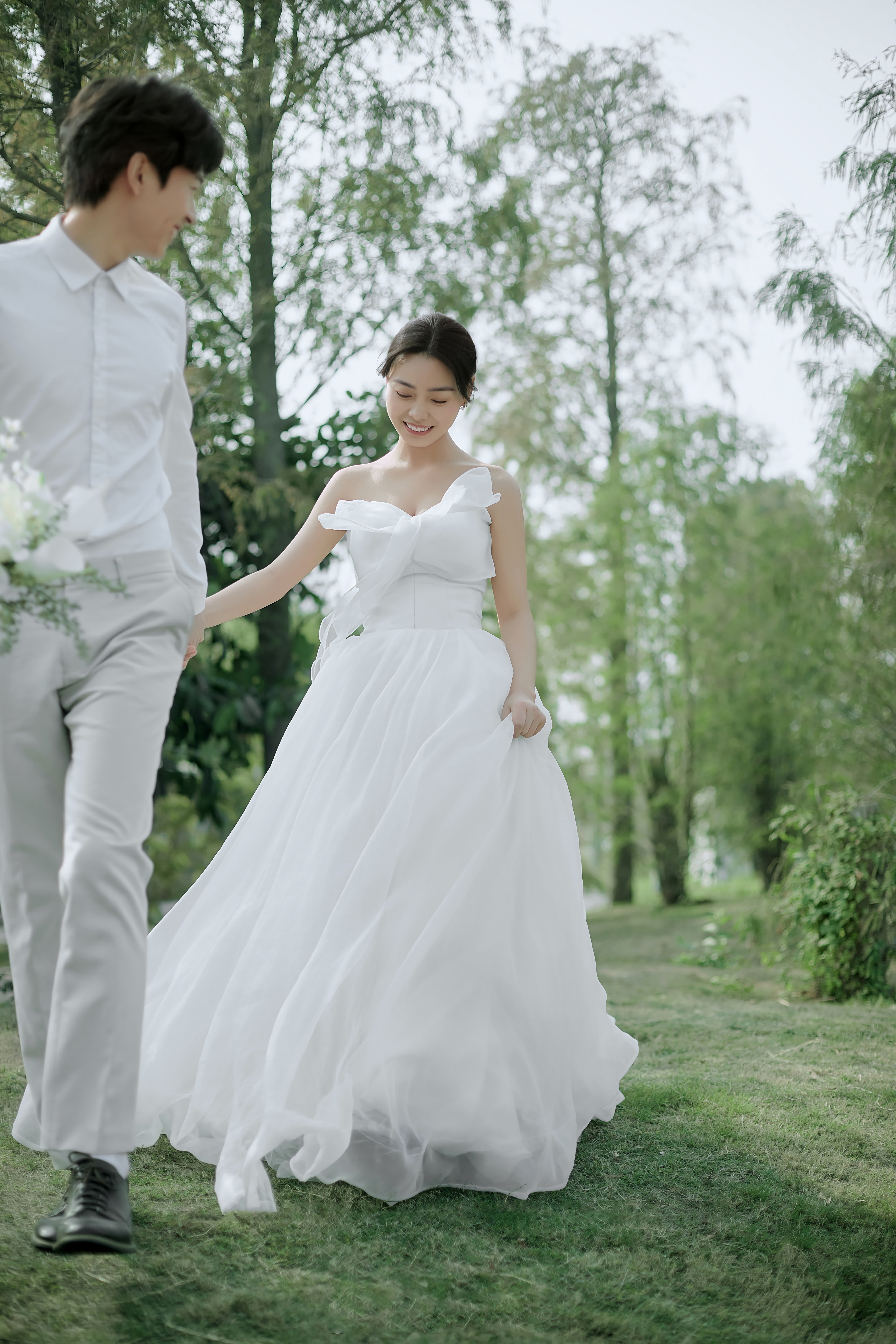 小仙女都在拍的浪漫森系婚纱照