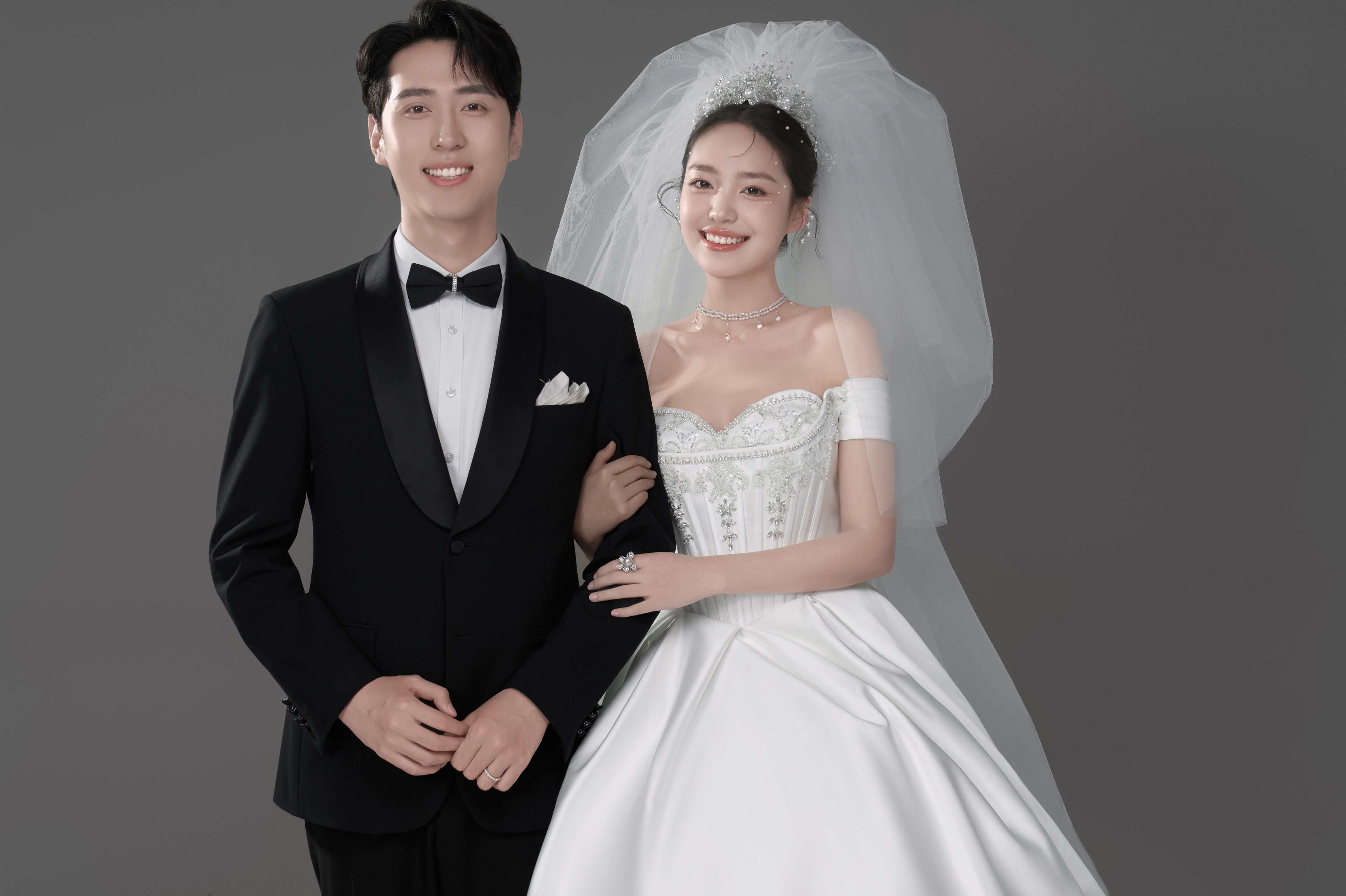【特惠】婚纱照、服装任选 风格任选  泰安