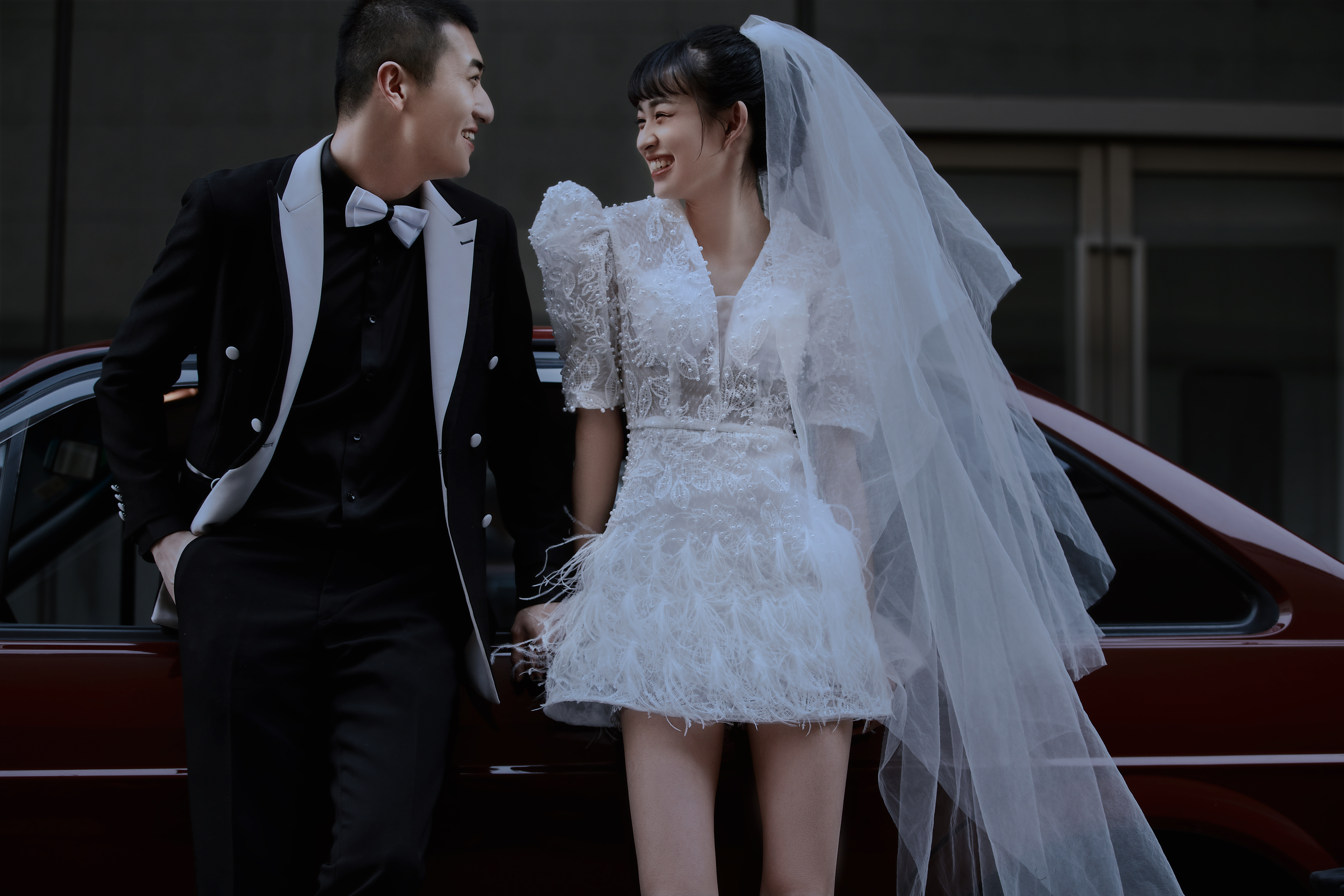 全新婚紗攝影套餐 定制風(fēng)格 場(chǎng)景任選+花絮拍攝