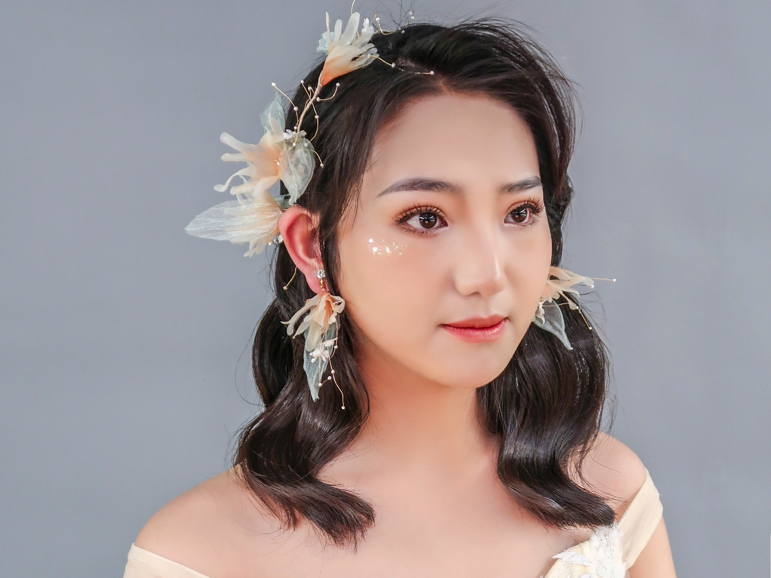 特价总监携手助理打造回门早妆880