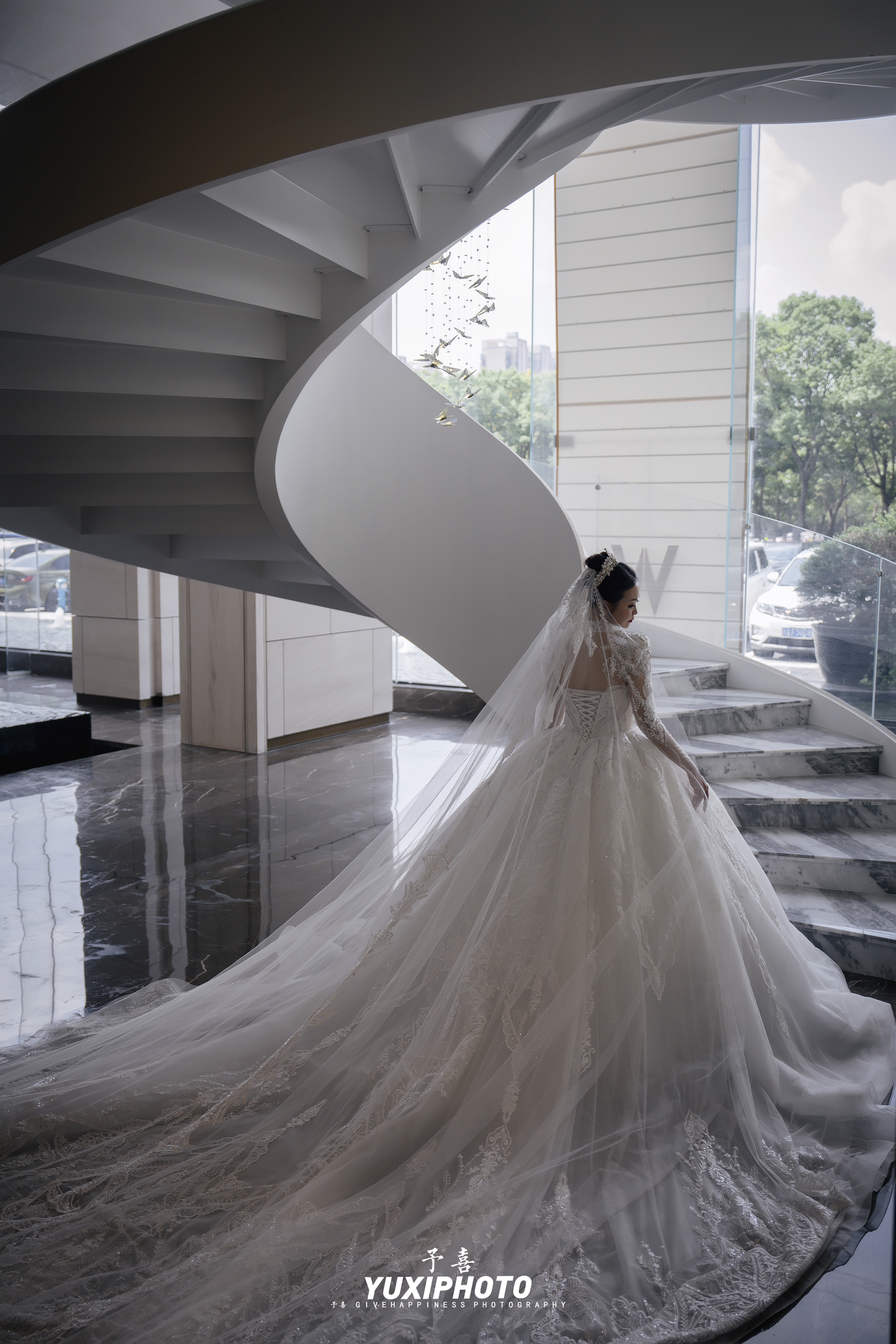 【知己婚纱】韩系小高领大主纱