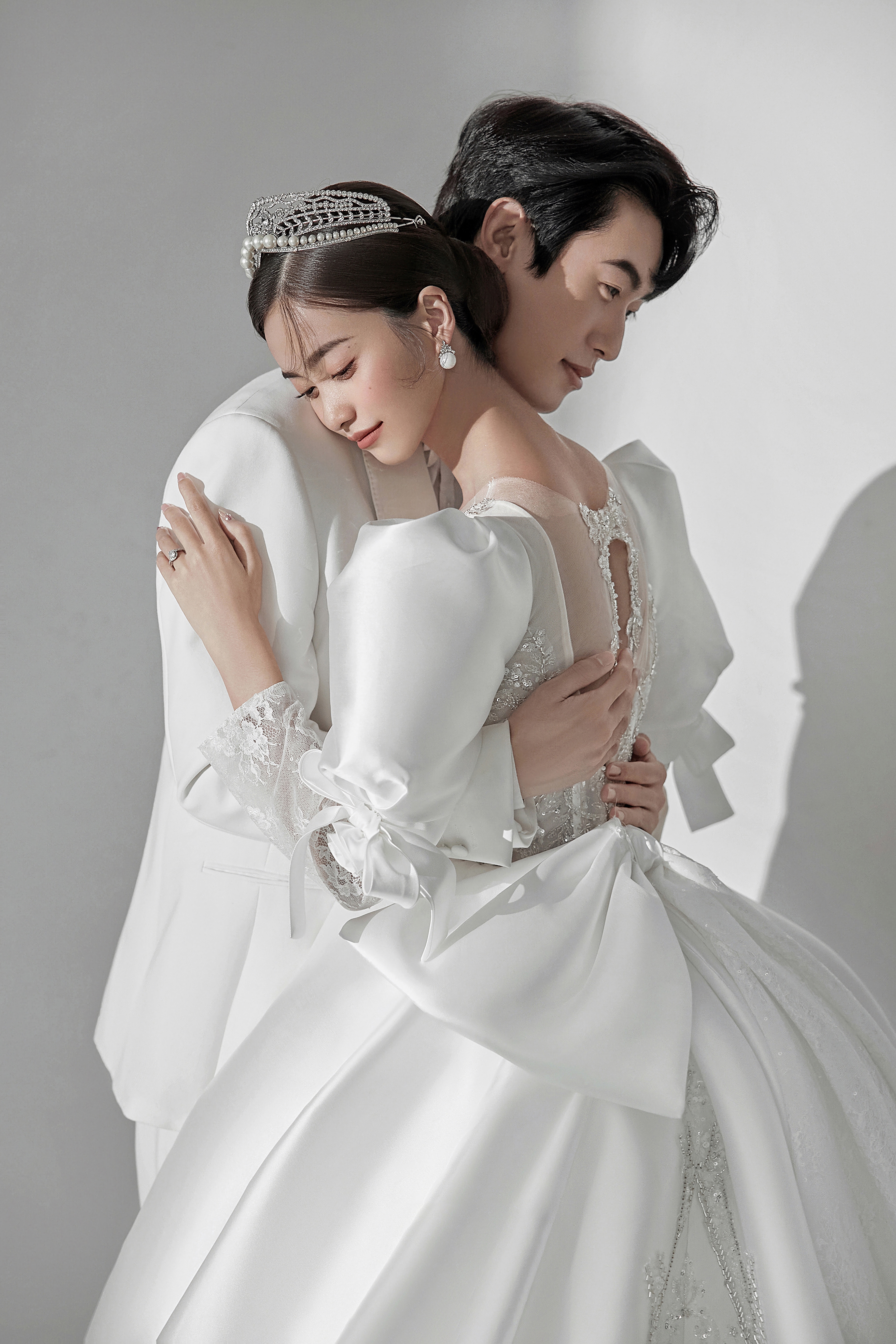 【品質(zhì)推薦】+8服8造+情緒式拍攝手法