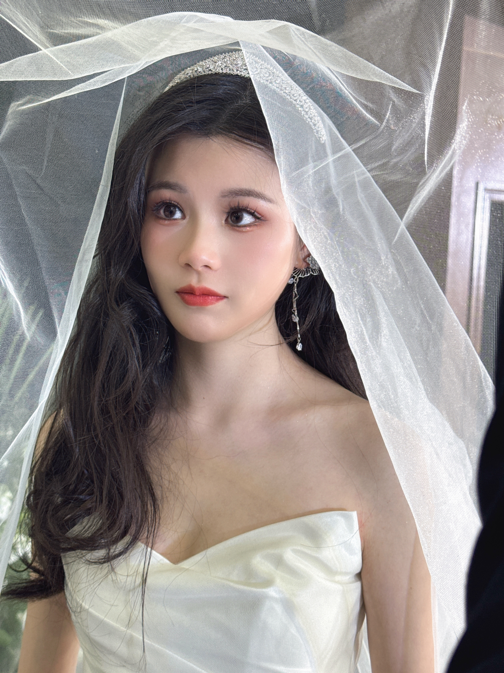 【晶喜造型】简约的新娘妆造体现出婚礼高级感