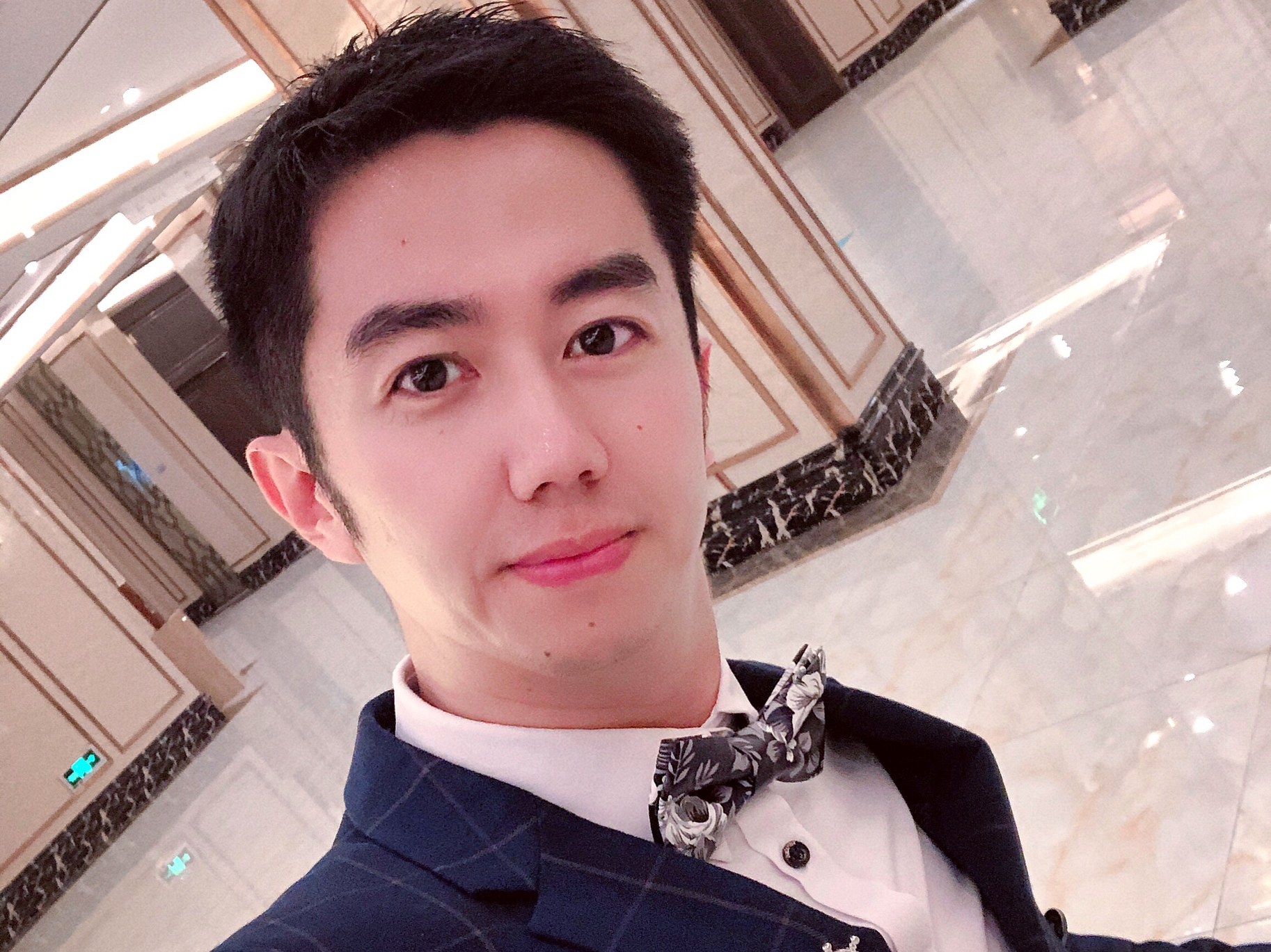 巢宇-主持人+流程策划+音乐执行