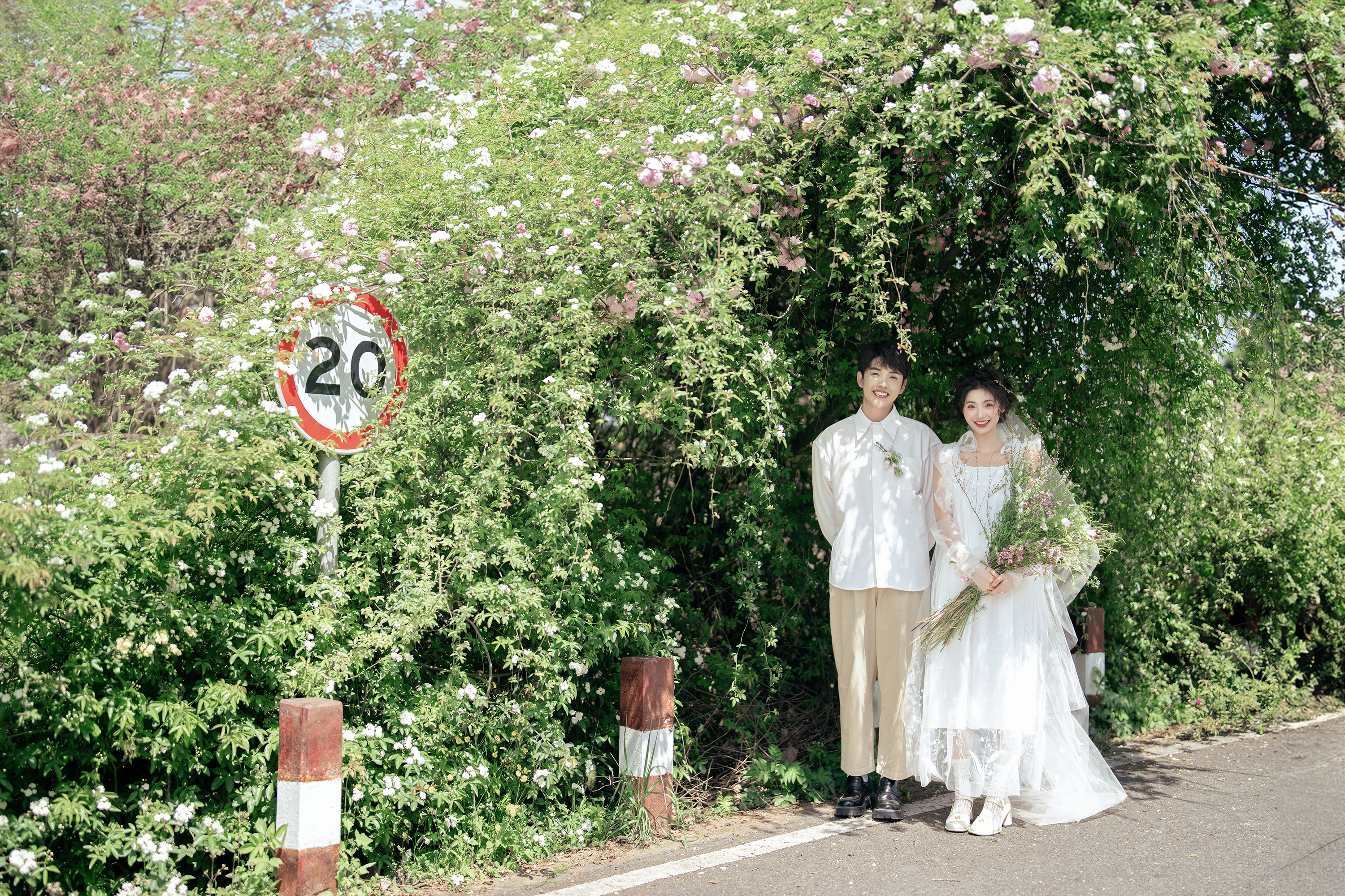 【人气外景】6服6造丨内外景通拍婚纱照