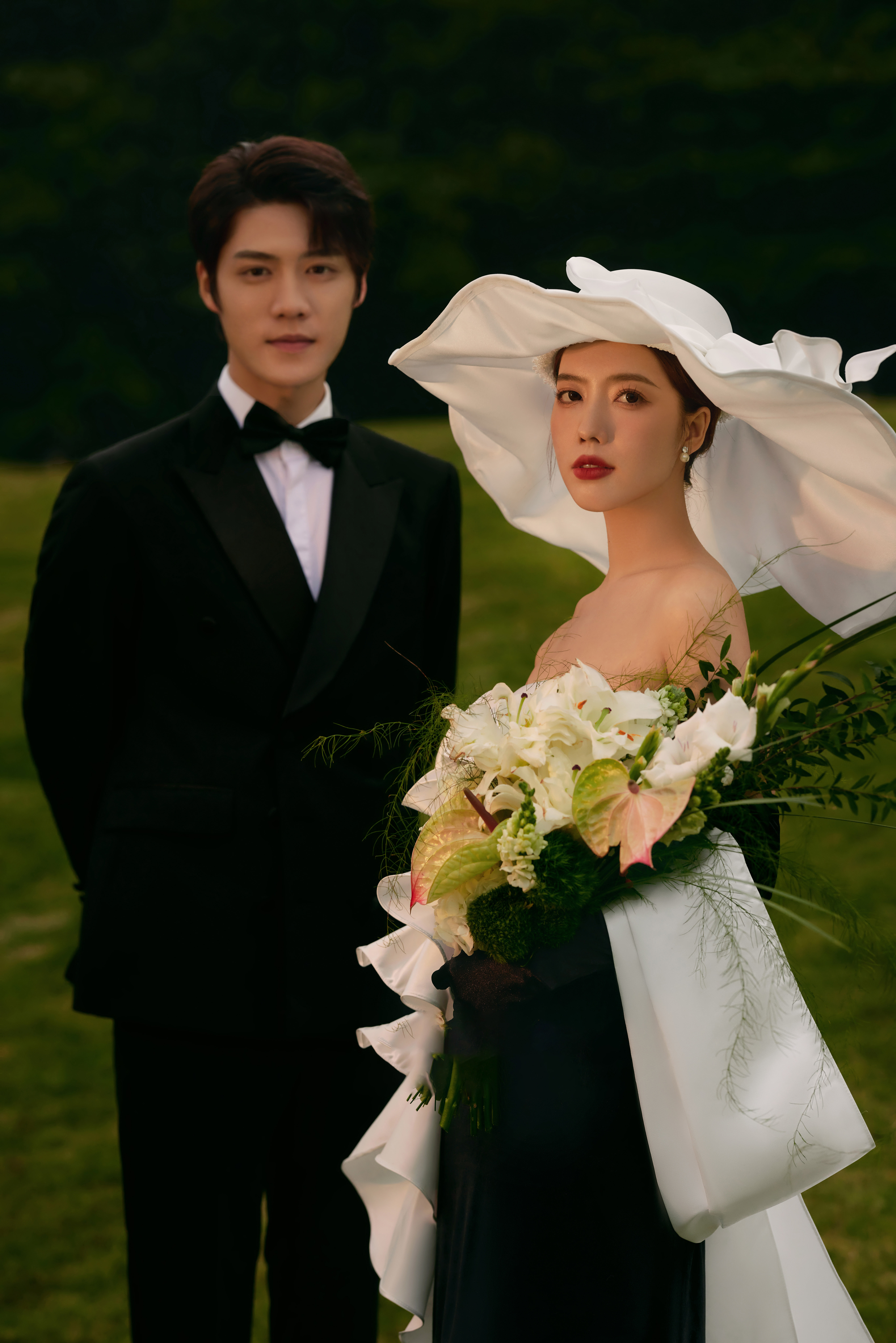 銷量套餐/一價(jià)全包服裝任選拍攝婚紗照