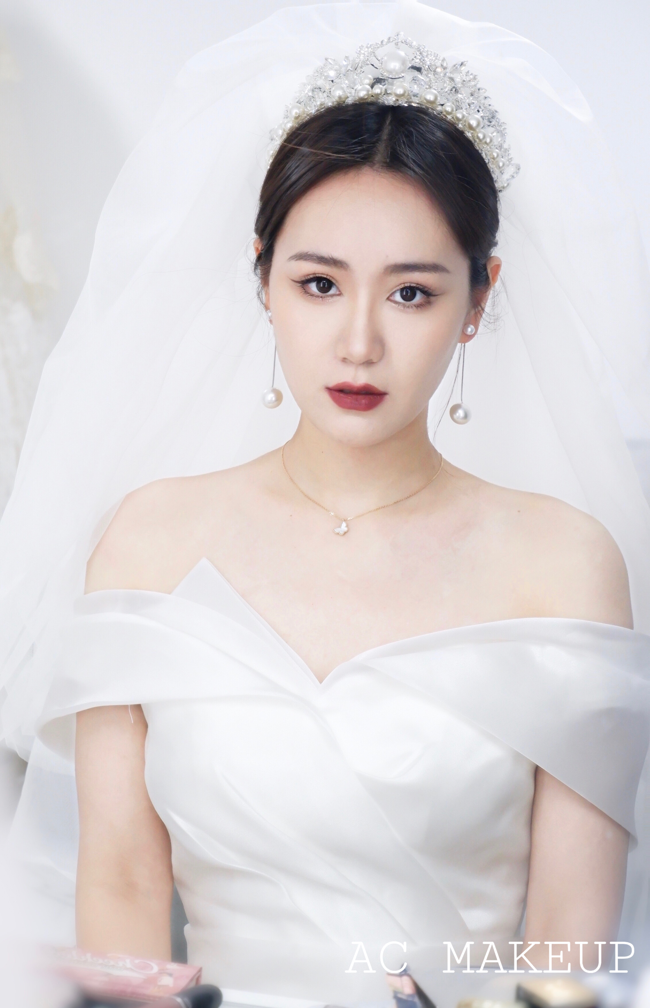 缎面+珍珠 主纱造型 气质满满