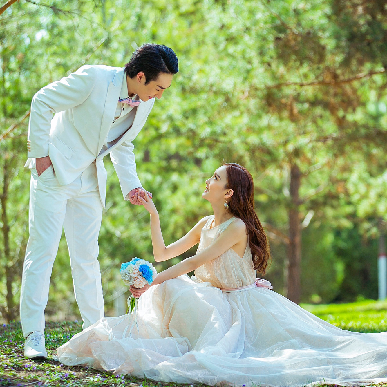 令人羡慕的幸福。

《浪漫之夏》婚纱主题
