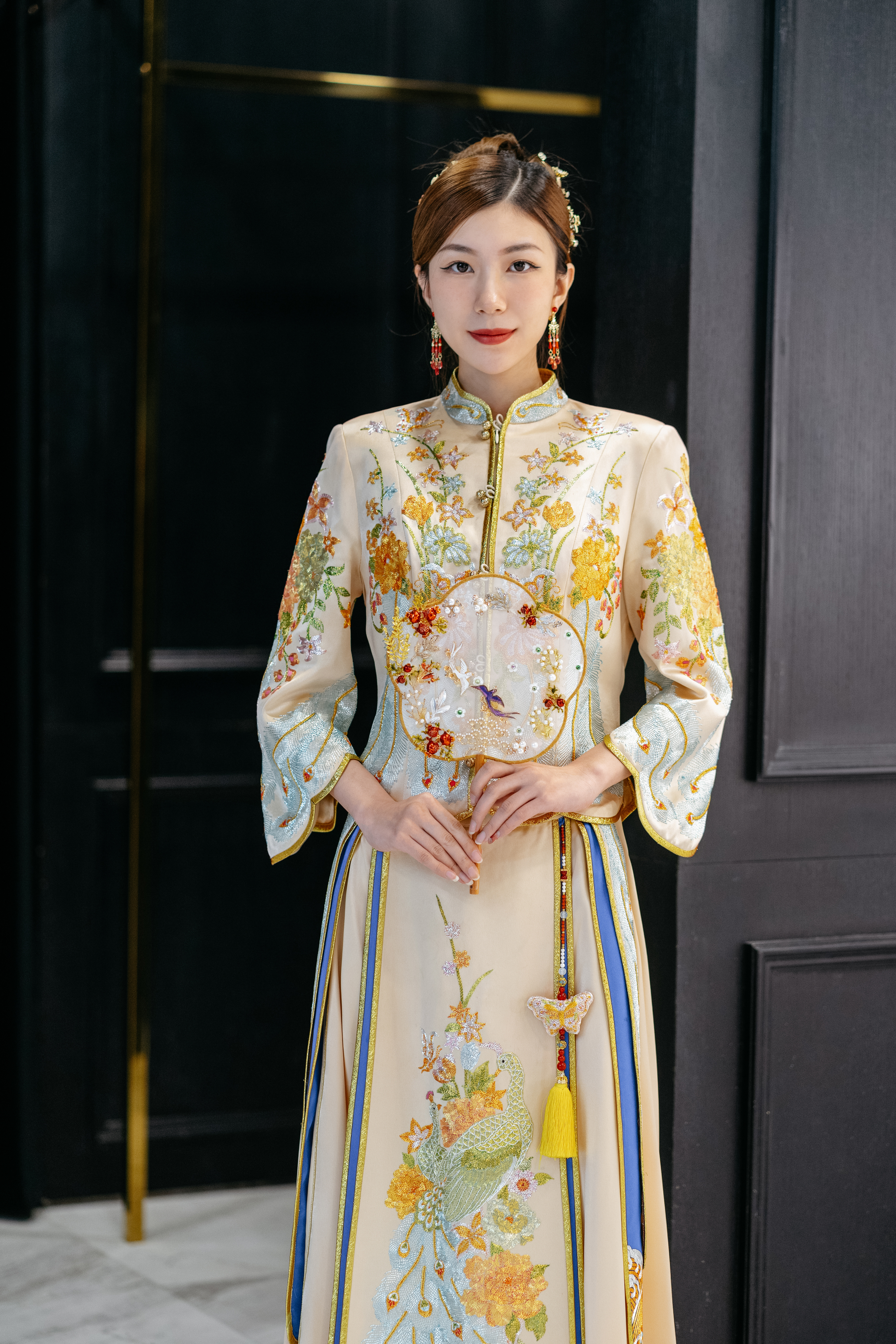 秀禾服 手绣