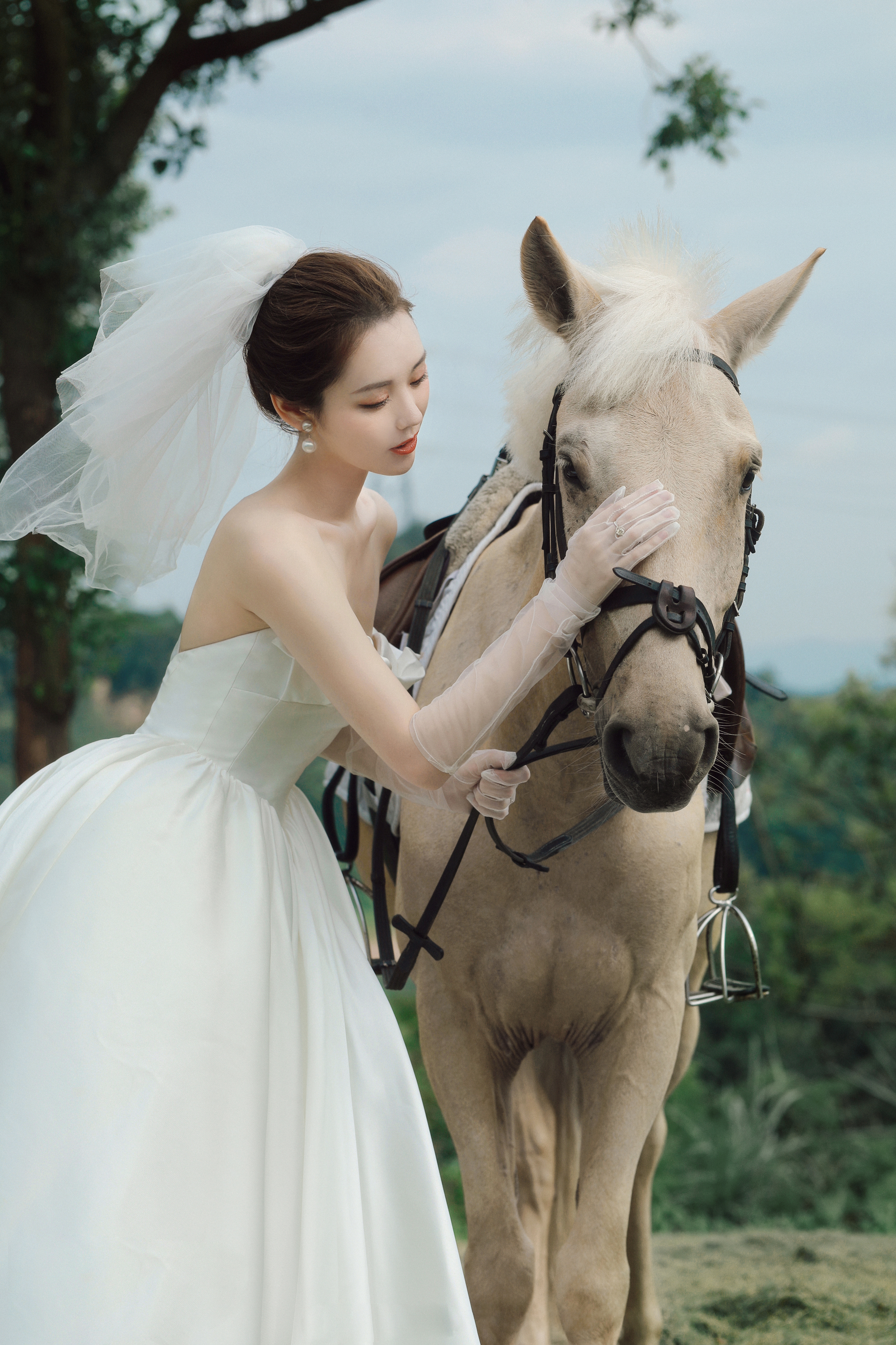 店長(zhǎng)推薦+馬場(chǎng)主題+包郵+送婚紗