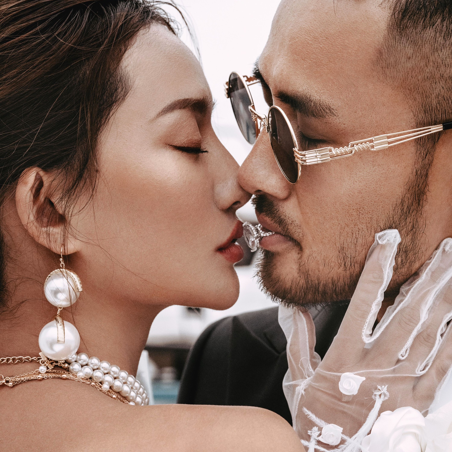 【三亚旅拍】6服/客栈1晚/接机/机票补贴