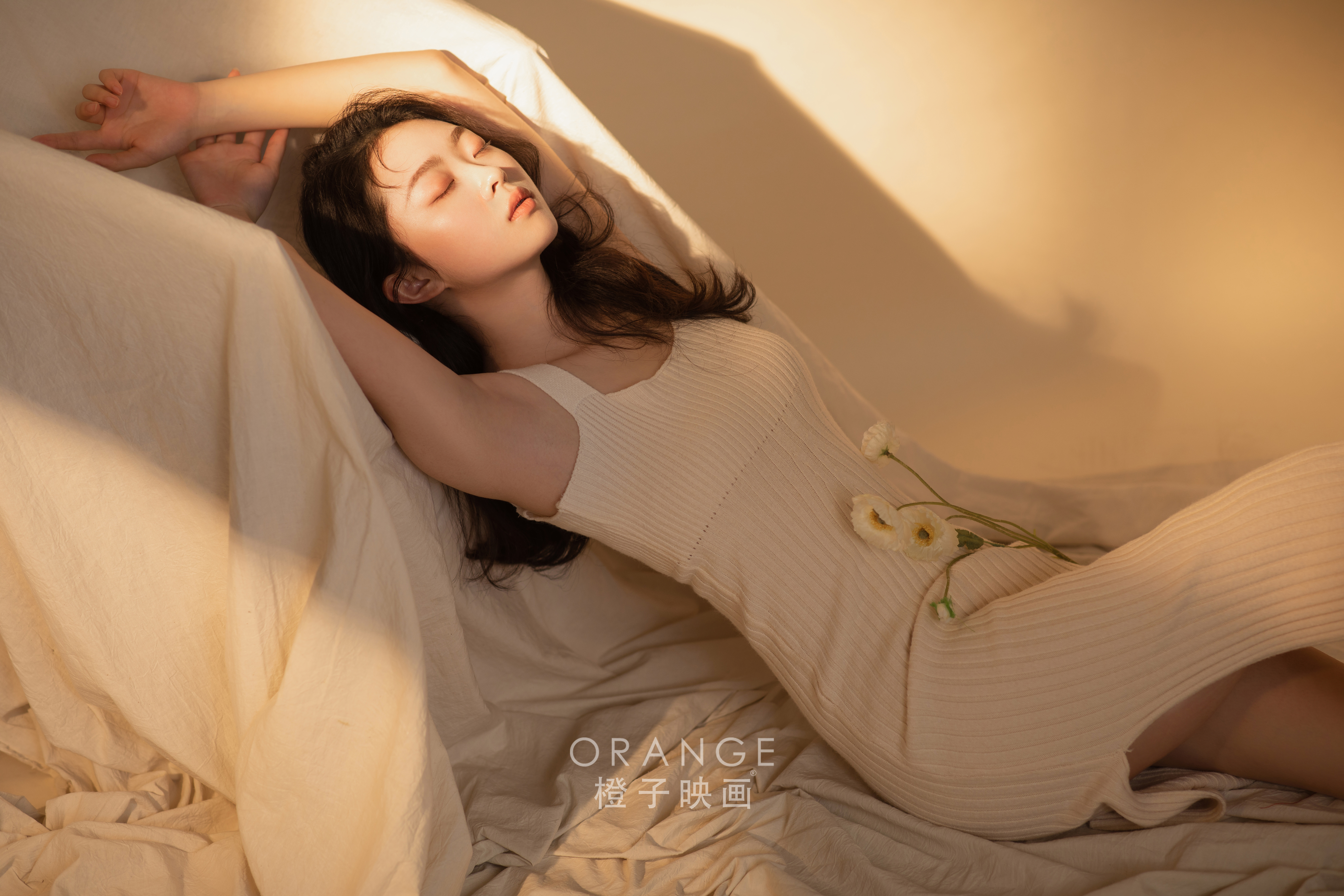 个人写真799元.专业化妆师量身打造妆面造型2次