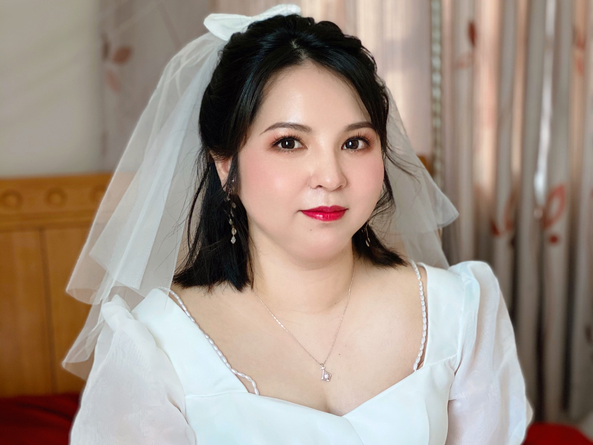 中山新娘全天跟妆，无暇清透新娘妆