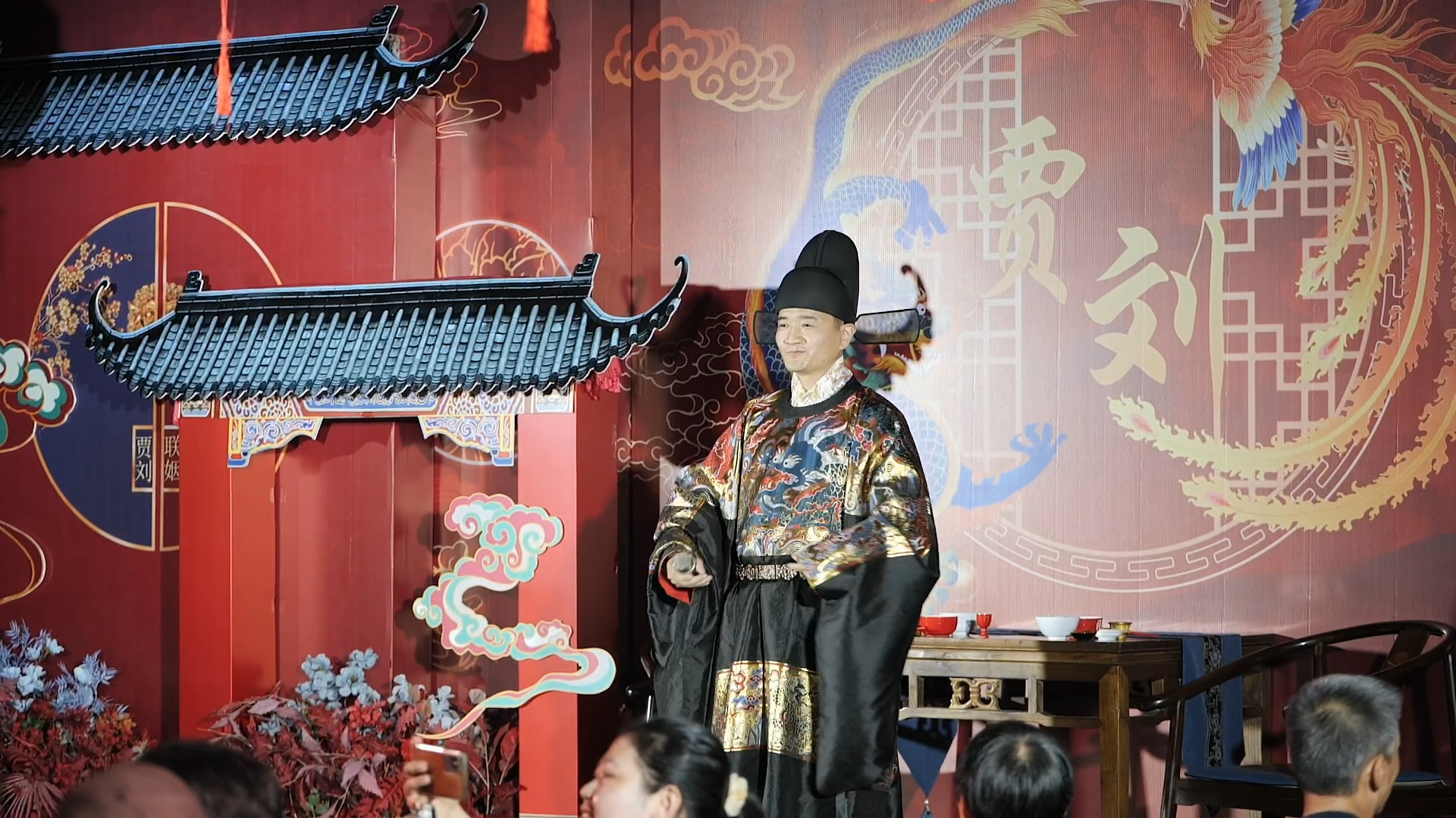 明制主持人李金旺