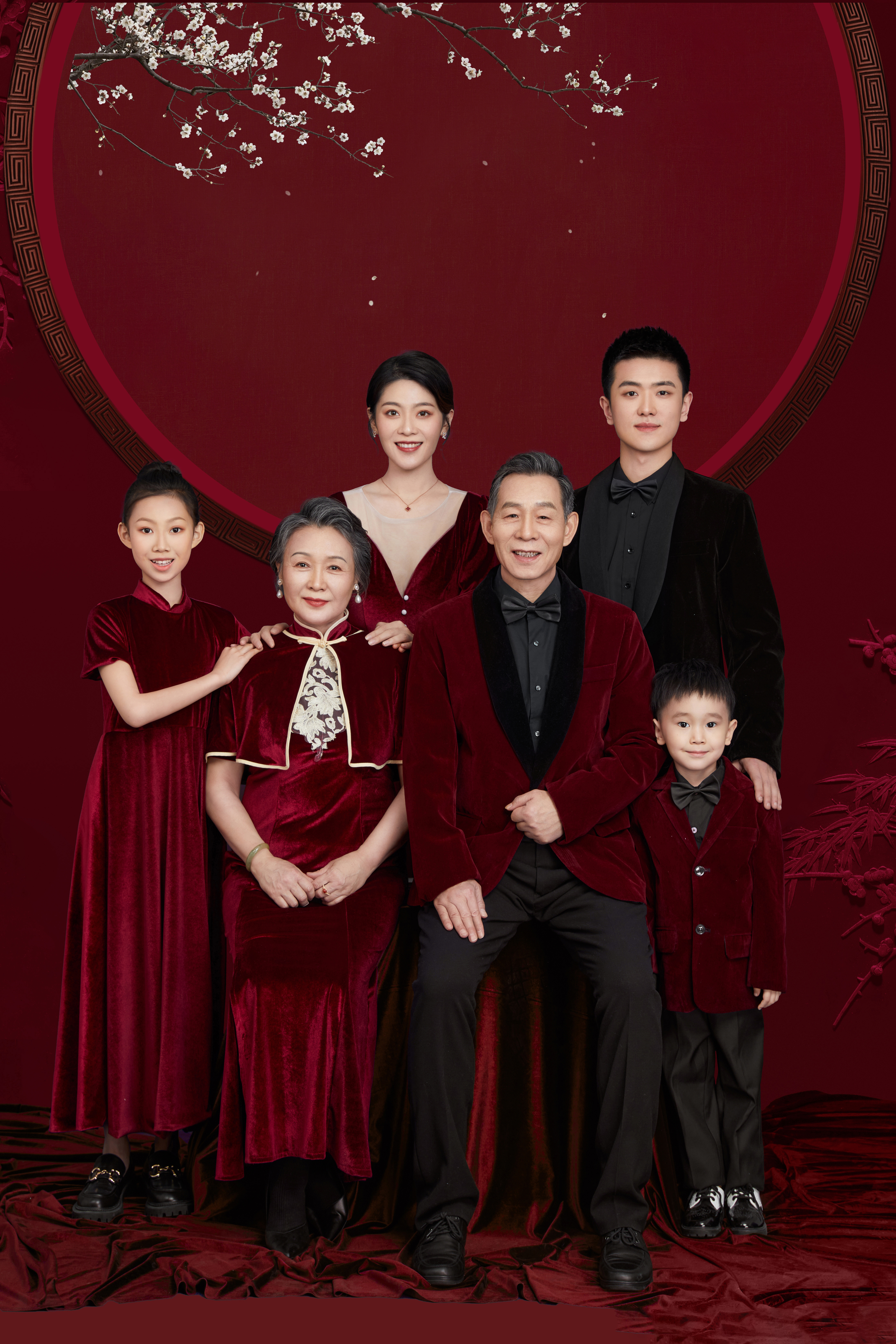 鐘祥巴黎婚紗攝影（全家福）